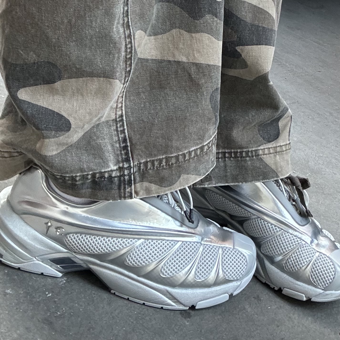 Fila x Thug Club Replica 2002 Grey White 착용 스타일