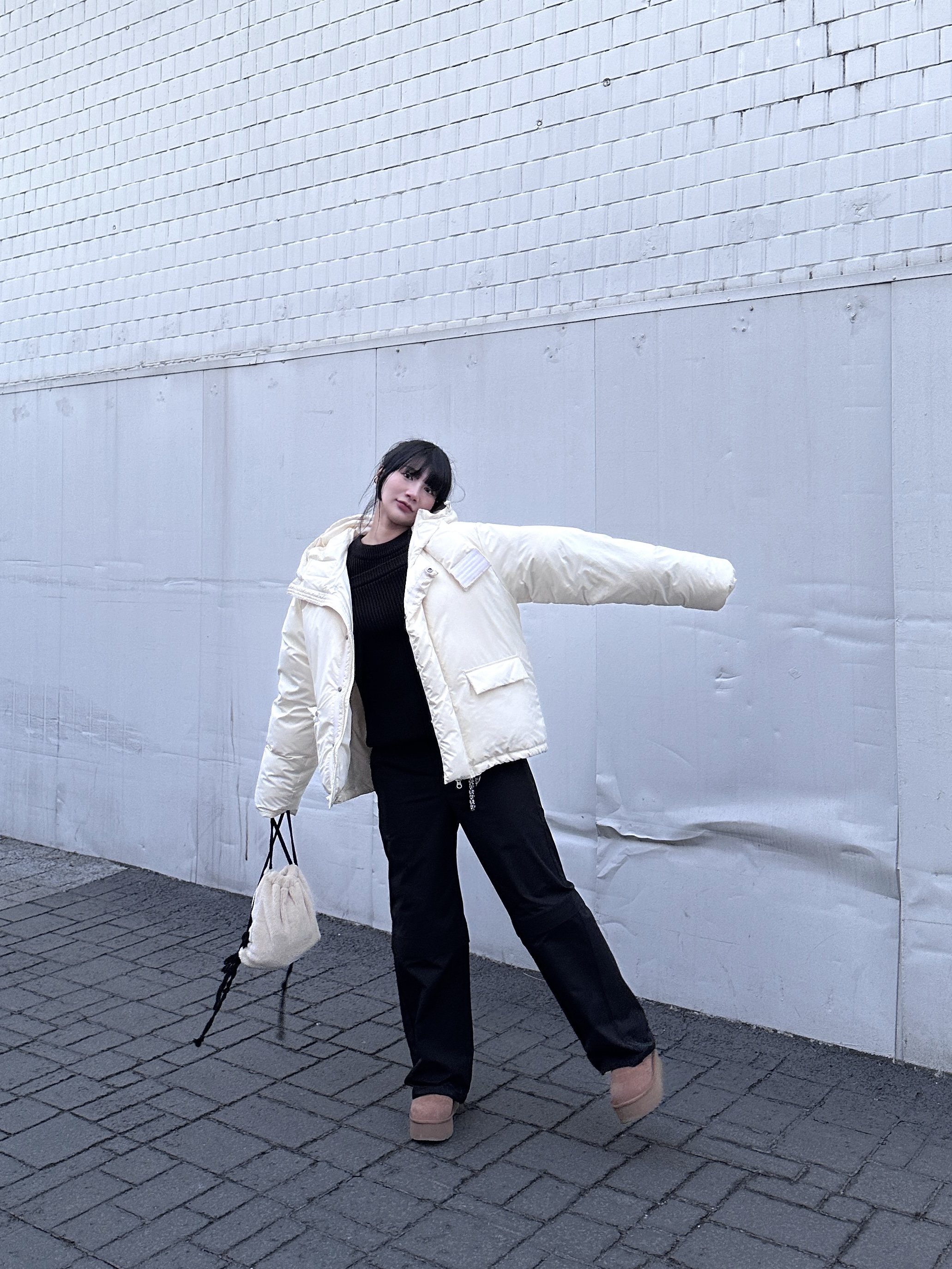 (W) UGG Classic Ultra Mini Platform Boots Chestnut 착용 스타일