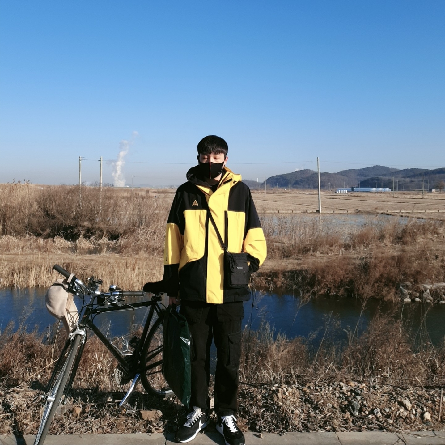 Nike Air Tailwind 79 Black White, Nike ACG Gore-Tex Jacket Amarillo Black - US/EU 착용 스타일 - 2