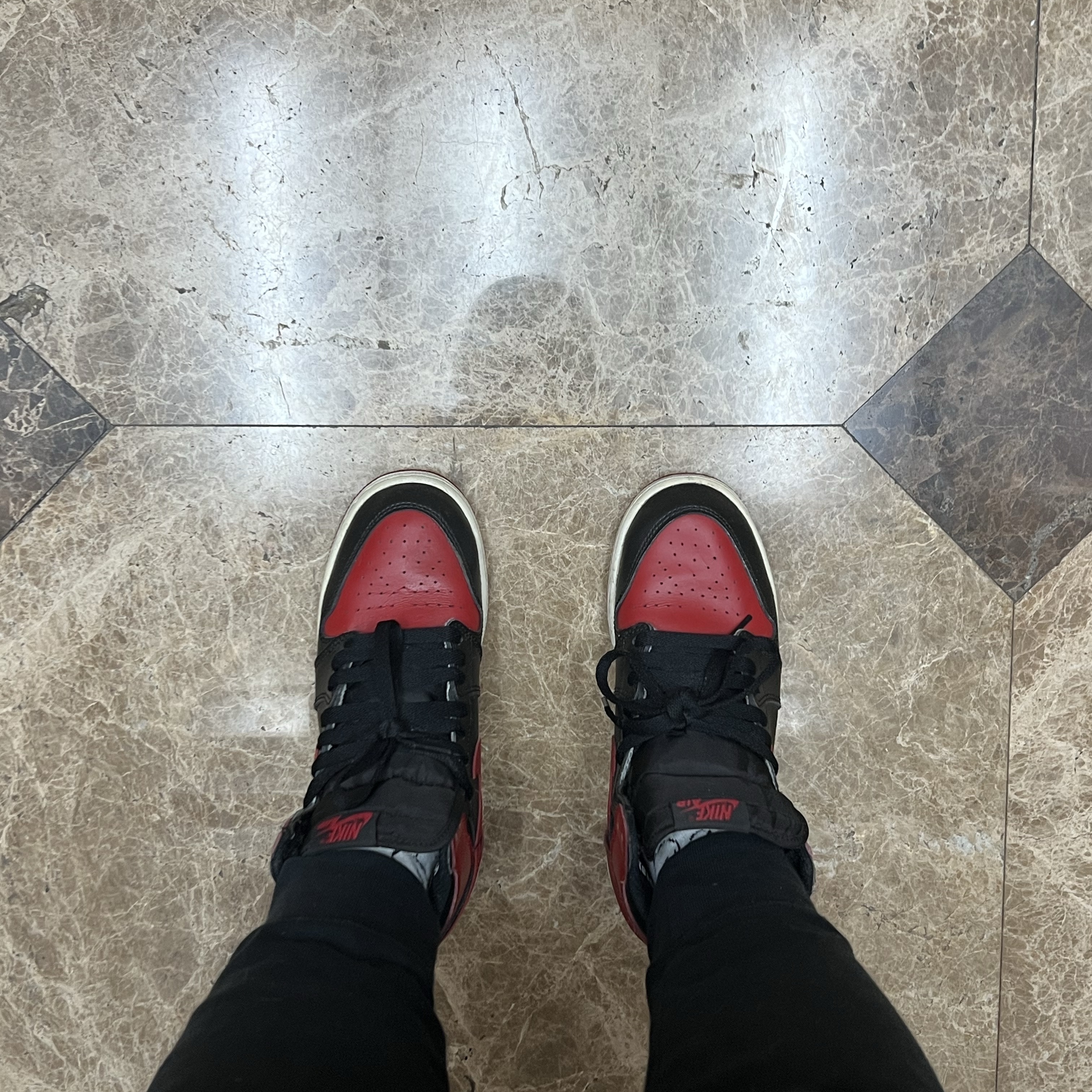 (GS) Jordan 1 Retro High OG Bred Banned 2016 착용 스타일 - 1