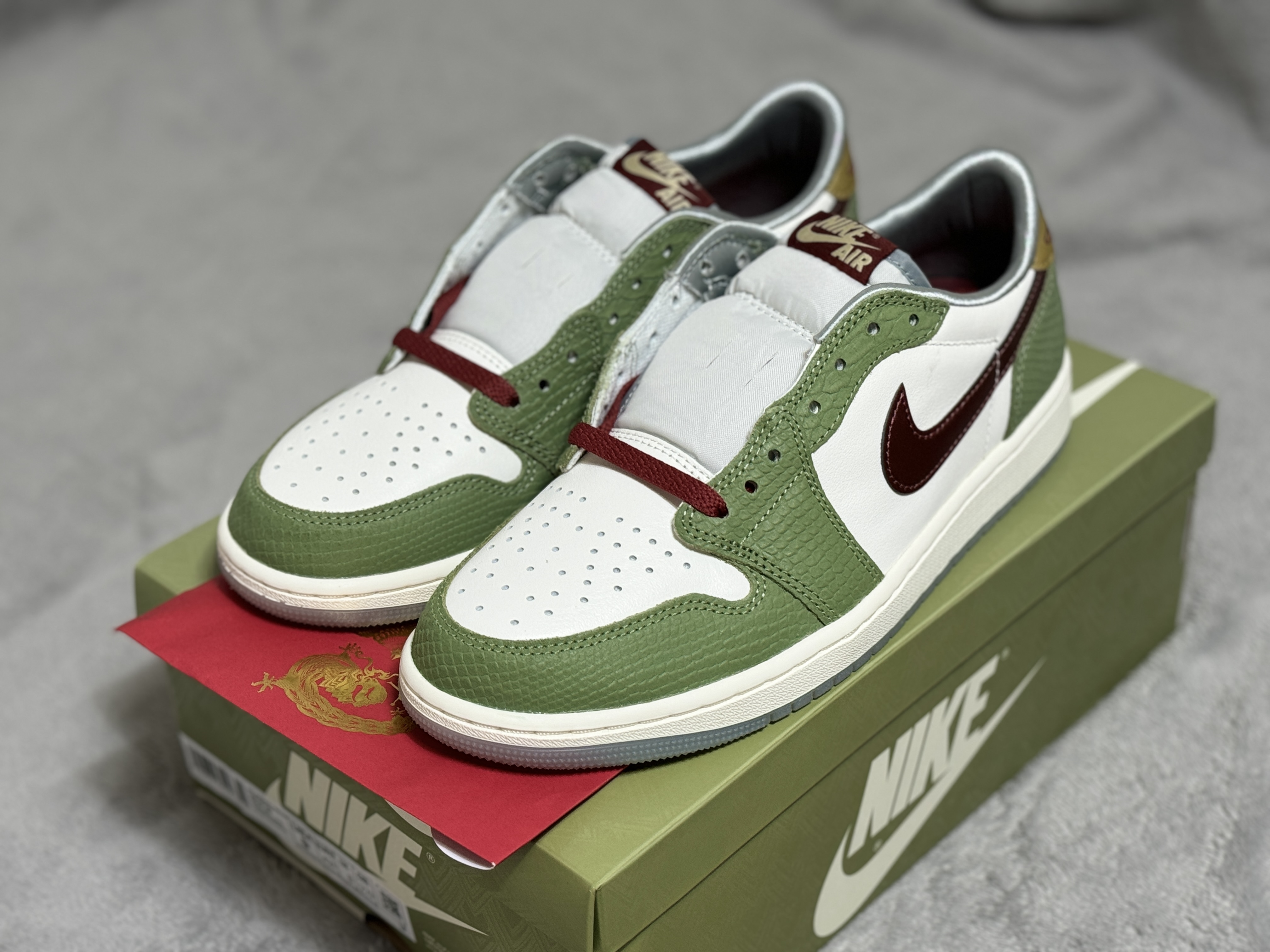 Jordan 1 Retro Low OG Chinese New Year 착용 스타일 - 2