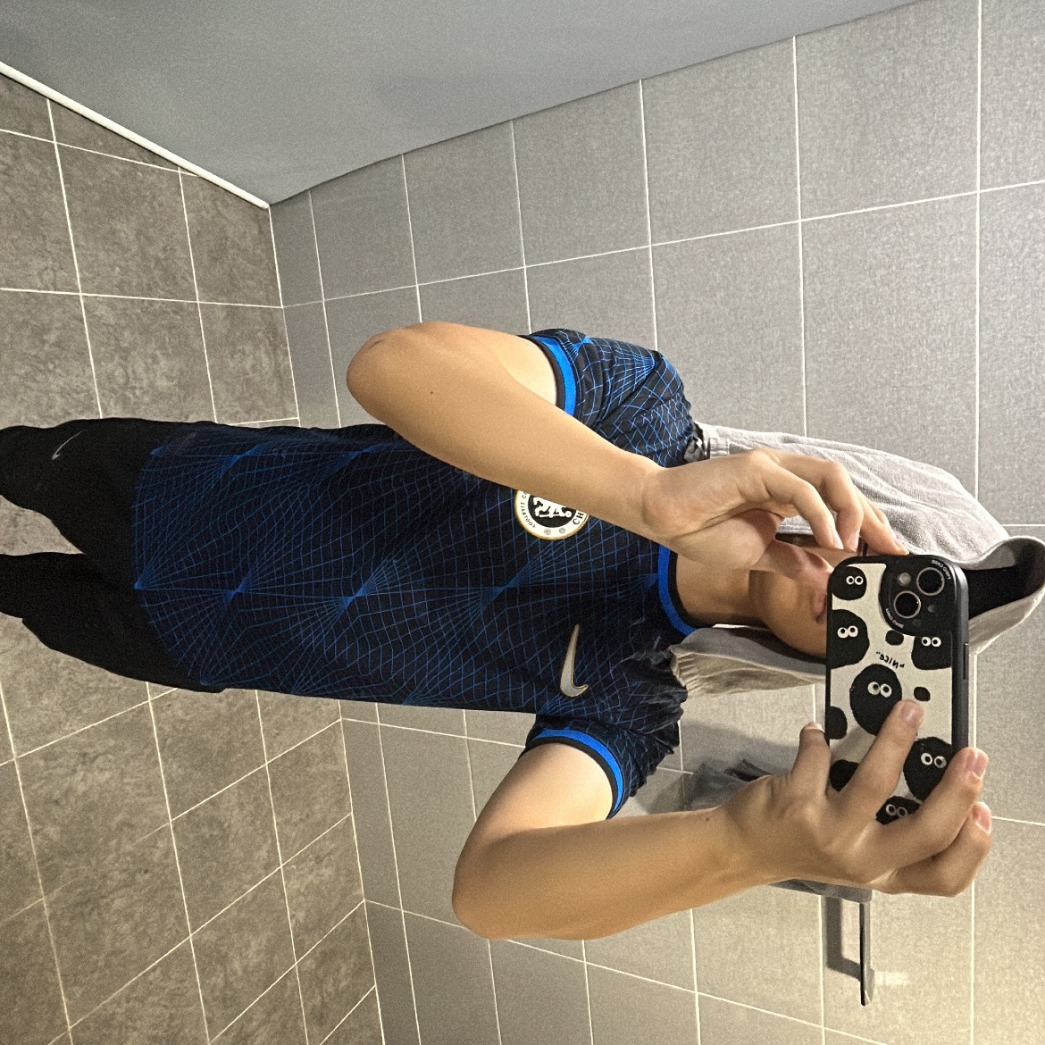 Nike Chelsea FC 2023/24 Stadium Away Dri-Fit Jersey Soar (Non Marking & Non Sponser Ver.) 착용 스타일