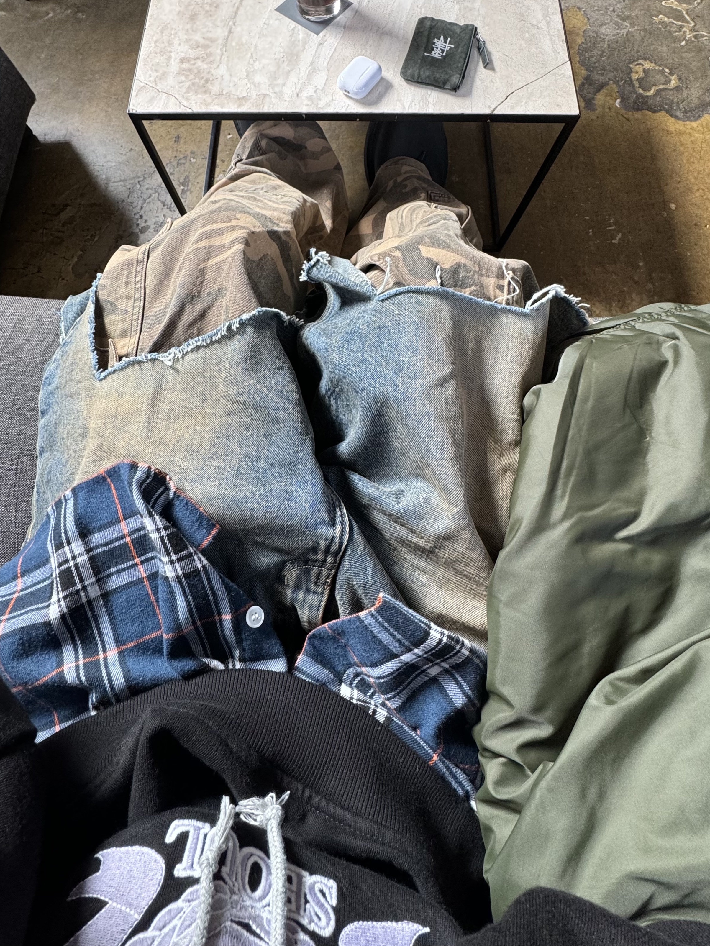 Project G/R Layered Cargo Denim Pants Blue Camo, Project G/R 3 Layered Top Black 착용 스타일 - 5