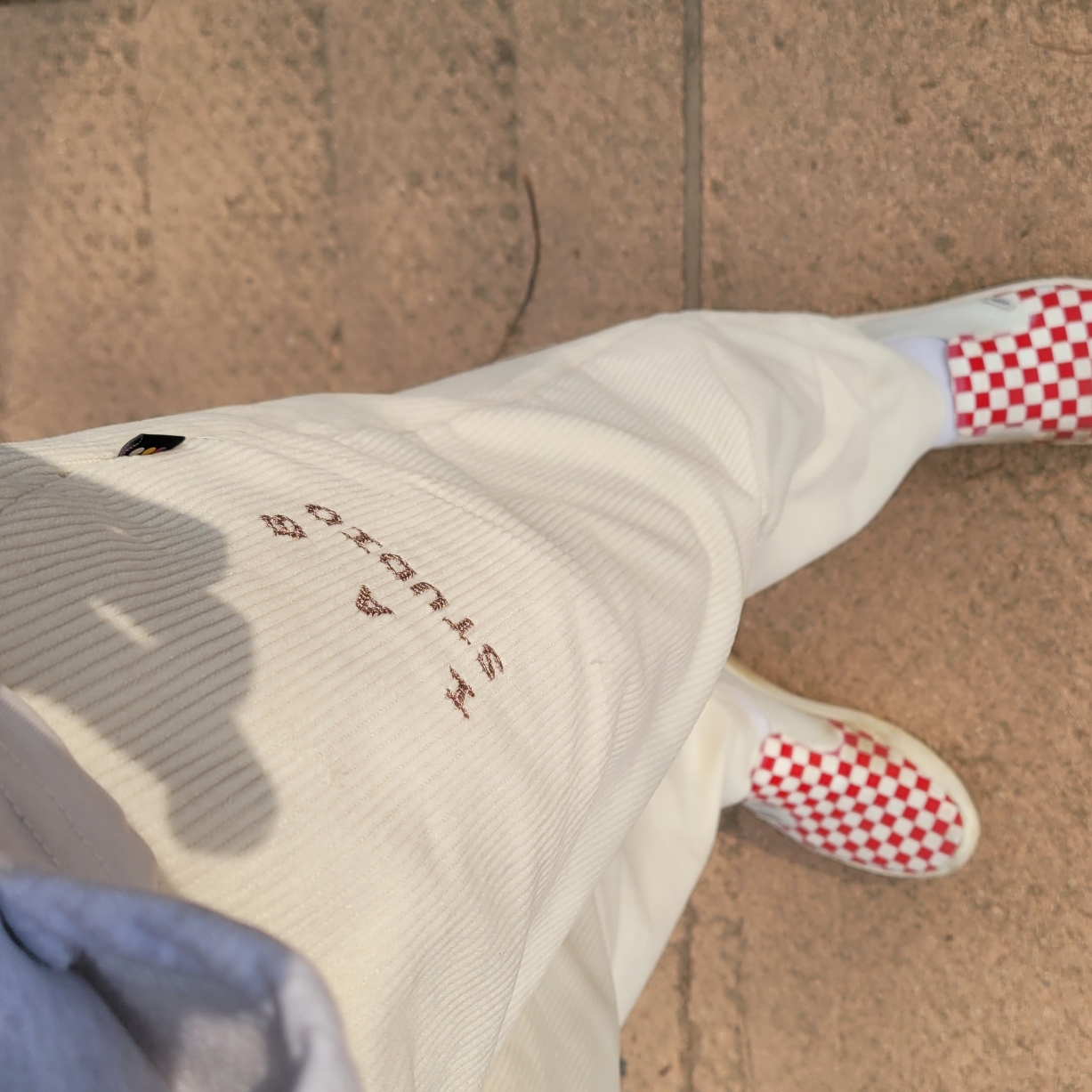 IAB Studio Corduroy Pants Cream Mud 착용 스타일 - 4