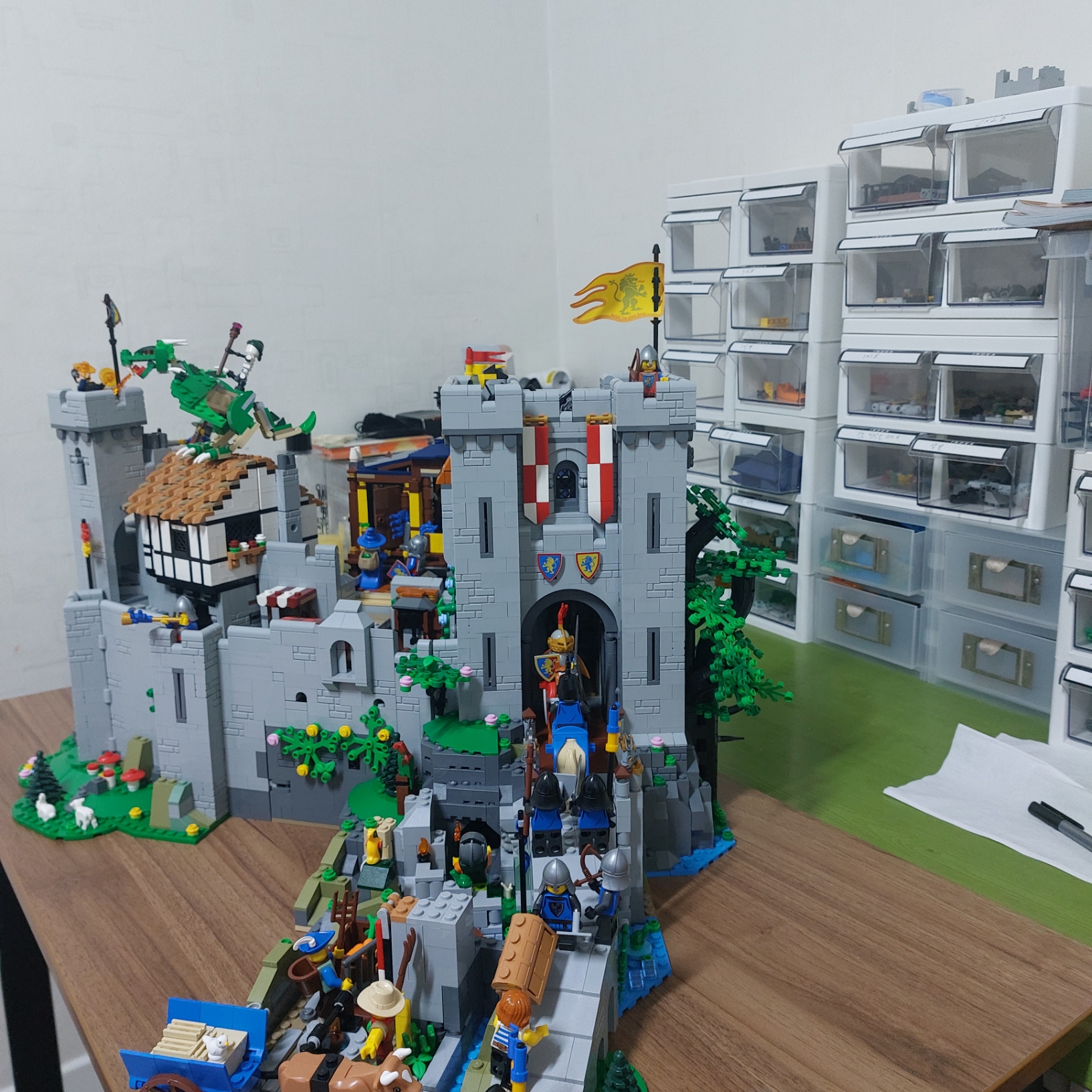 Lego Lion Knights' Castle 착용 스타일