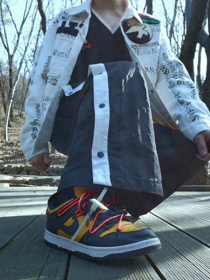 Stussy x Our Legacy x Denim Tears TTL Denim Jacket White, (W) Nike x Ambush NBA Collection Nets Tearaway Pants - Asia 착용 스타일 - 2