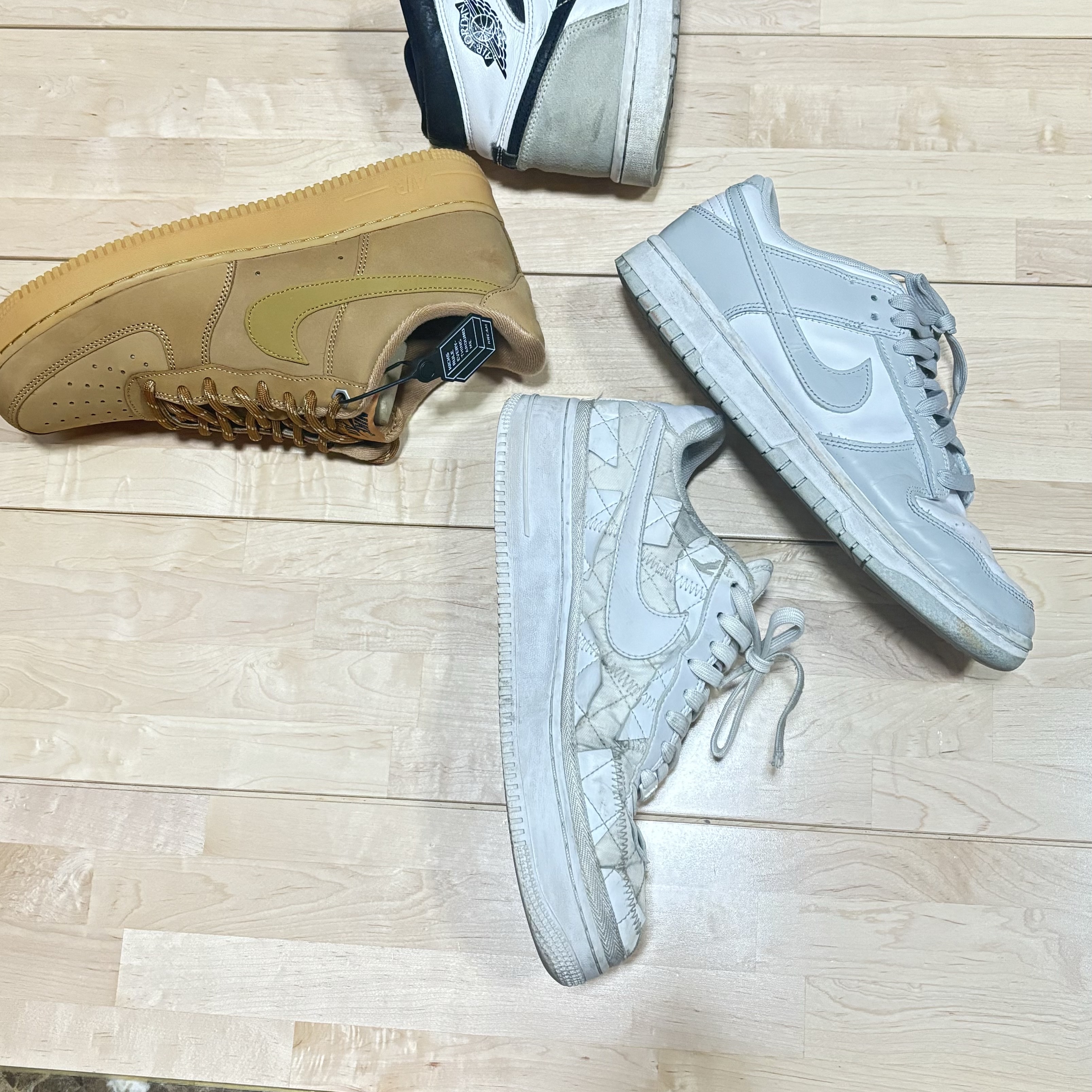 Nike Air Force 1 '07 WB Flax, Nike x Billie Eilish Air Force 1 Low SP Triple White 착용 스타일