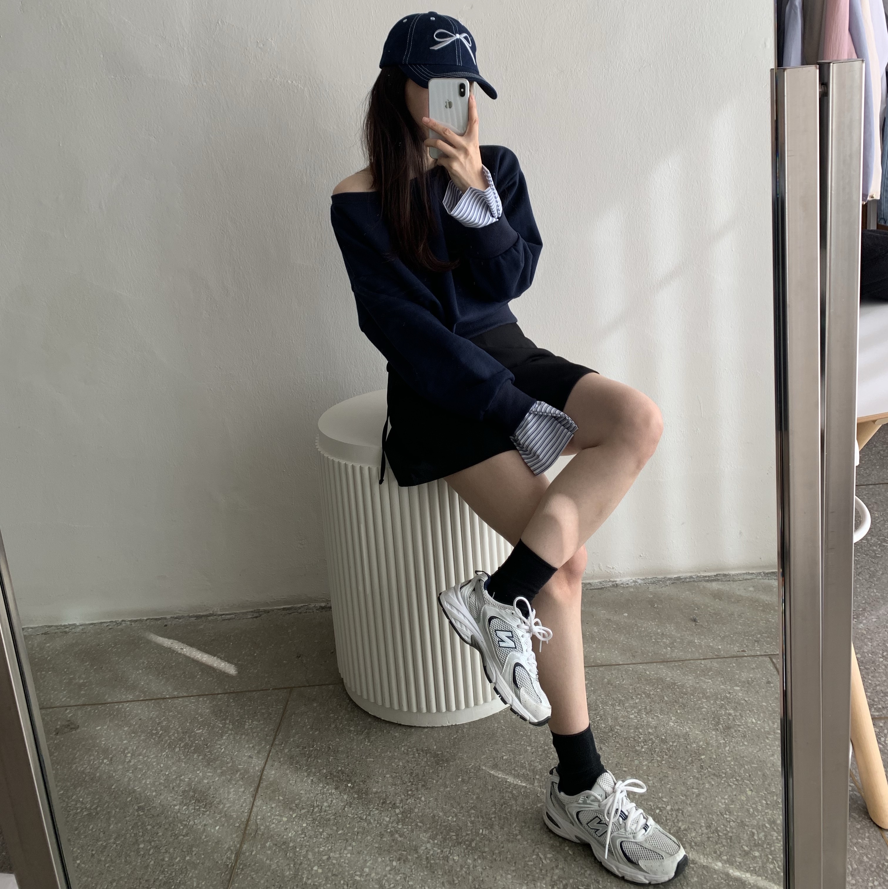 New Balance 530 White 착용 스타일 - 2