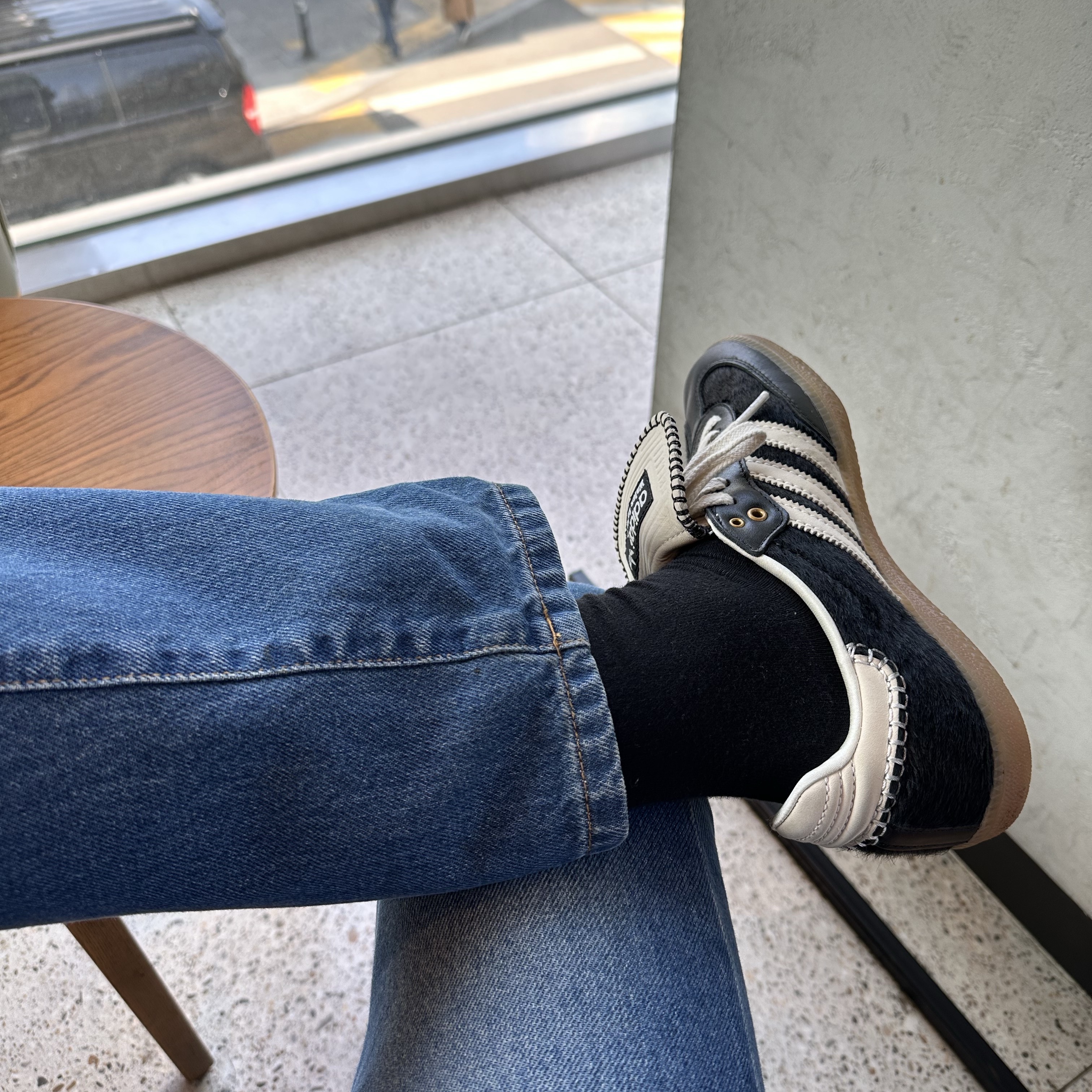 Adidas x Wales Bonner Pony Tonal Samba Core Black Cream White 착용 스타일