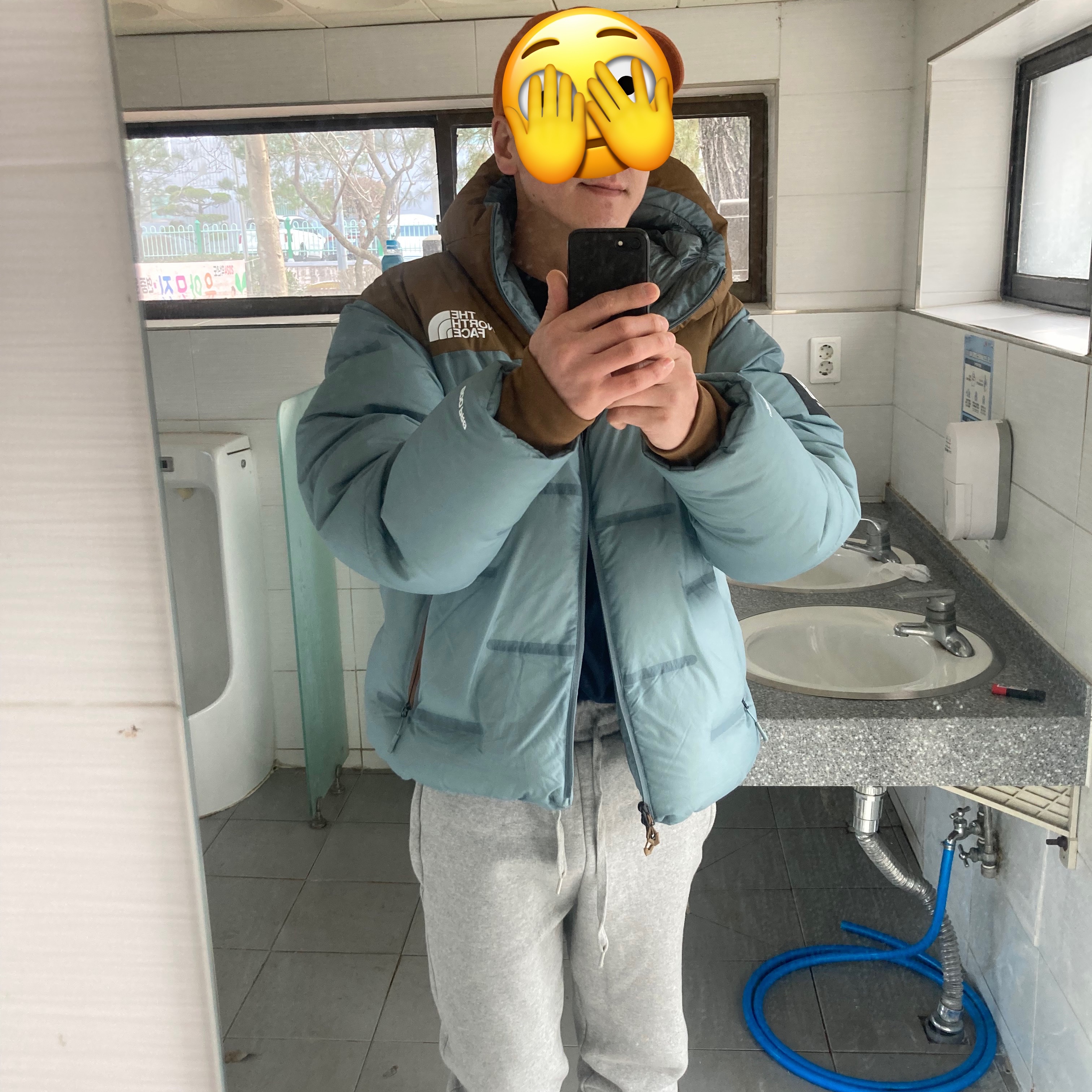 The North Face x Undercover Soukuu Cloud Down Nupste Sepia Brown Concrete Grey 착용 스타일