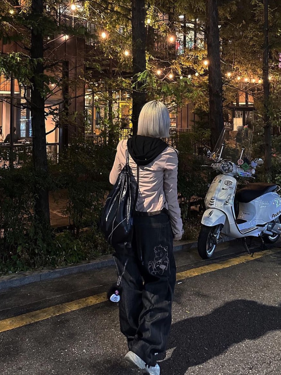 Cotchs Galaxy Denim Pants 착용 스타일