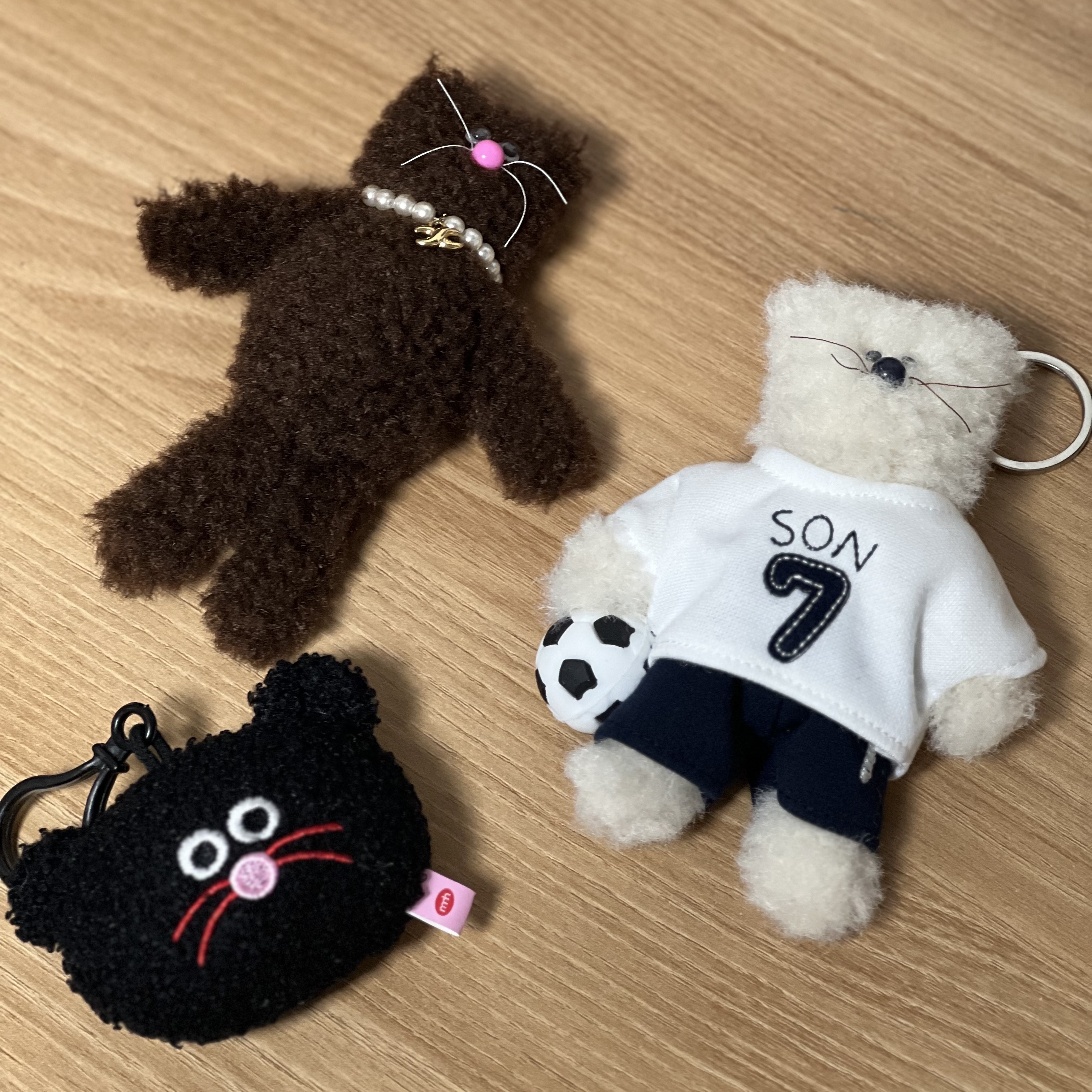 Monamhee x SSIL Bred keyring Brown, [예약 배송] NOS7 x Monamhee SON.hee Cream 착용 스타일