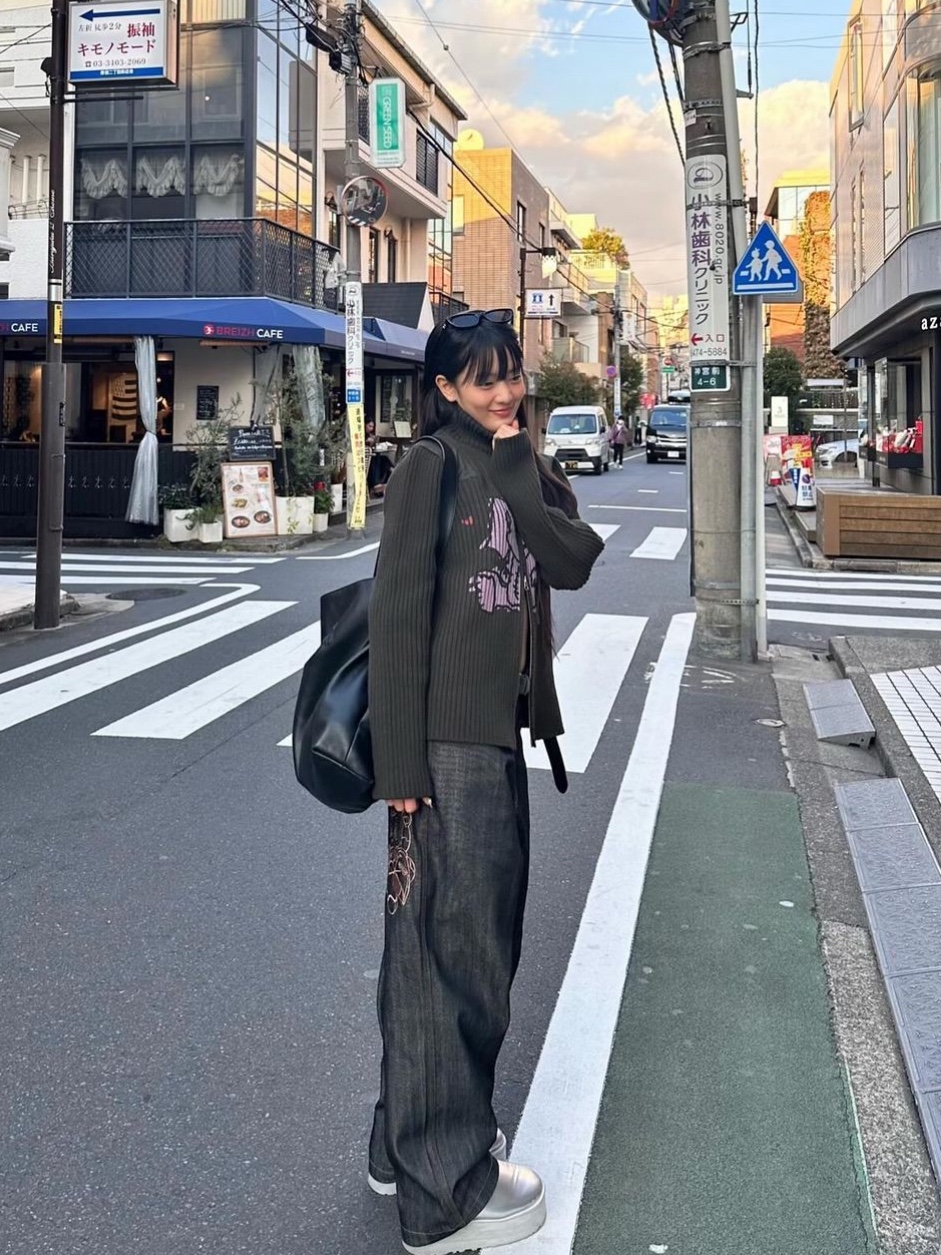 Cotchs Bunny Kint Zip Up, Cotchs Galaxy Denim Pants 착용 스타일