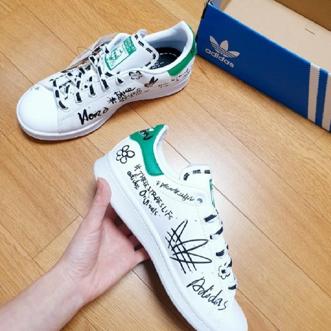 Adidas Stan Smith Sharpie Pack Graffiti White 착용 스타일 - 2