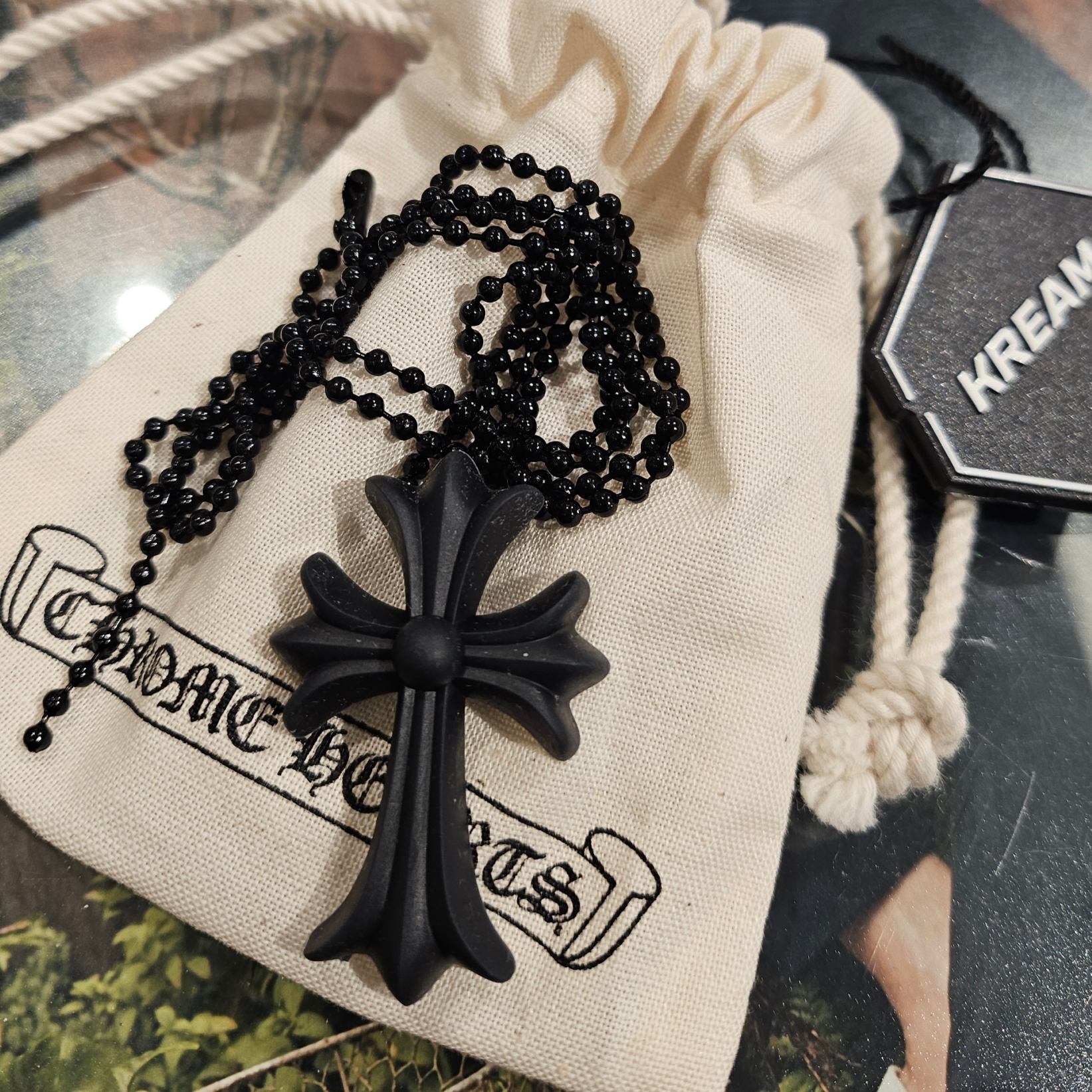 Chrome Hearts Silichrome CH Cross Pendant Black 2022/2023/2025 착용 스타일