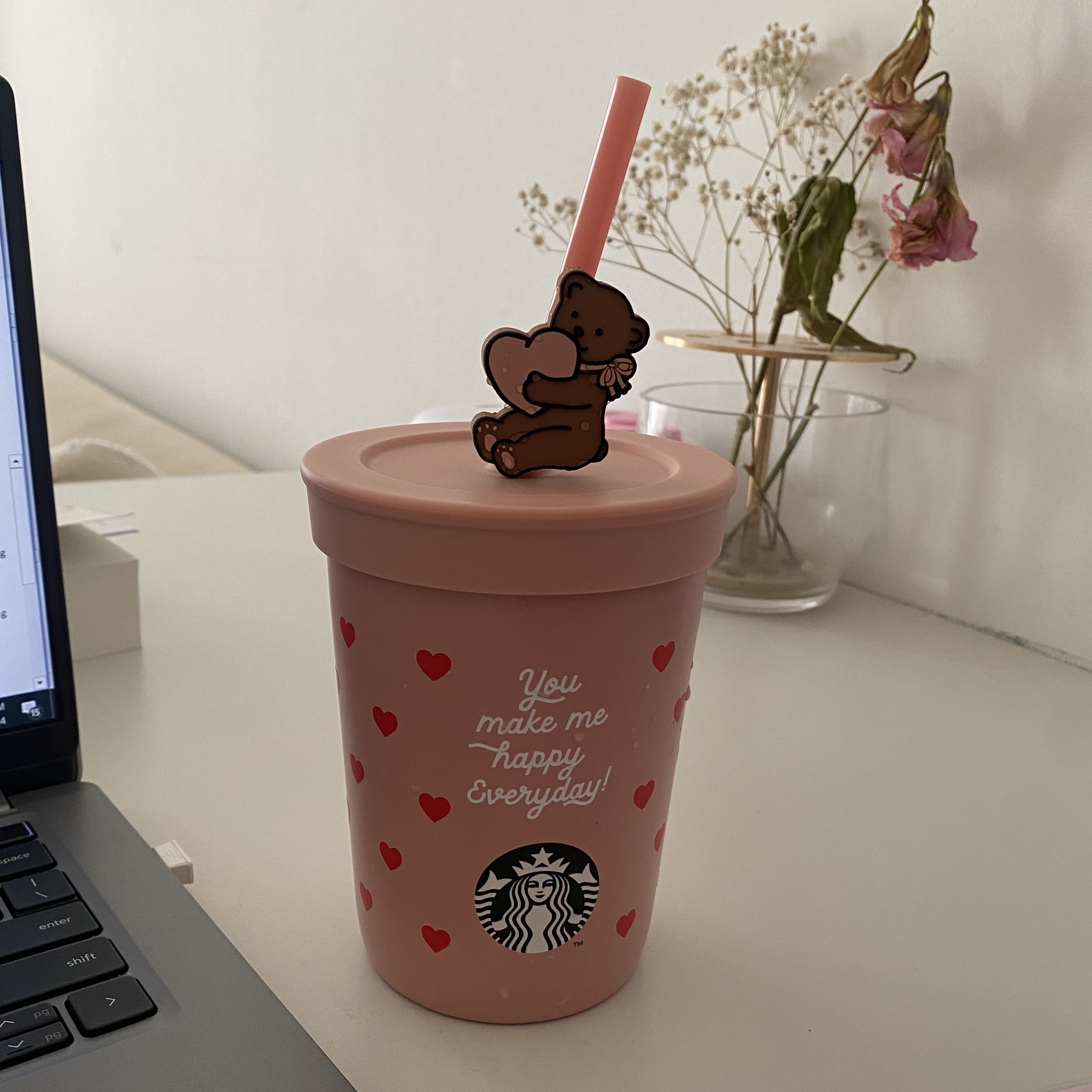 Starbucks SS Be Mine Pink Hobby Cold Cup 355ml 착용 스타일