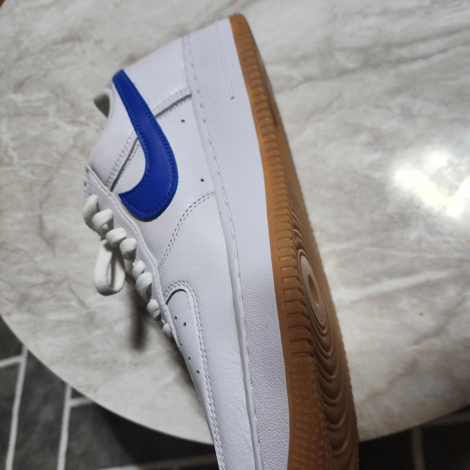 Nike Air Force 1 Low Retro Color of the Month Varsity Royal 착용 스타일 - 1