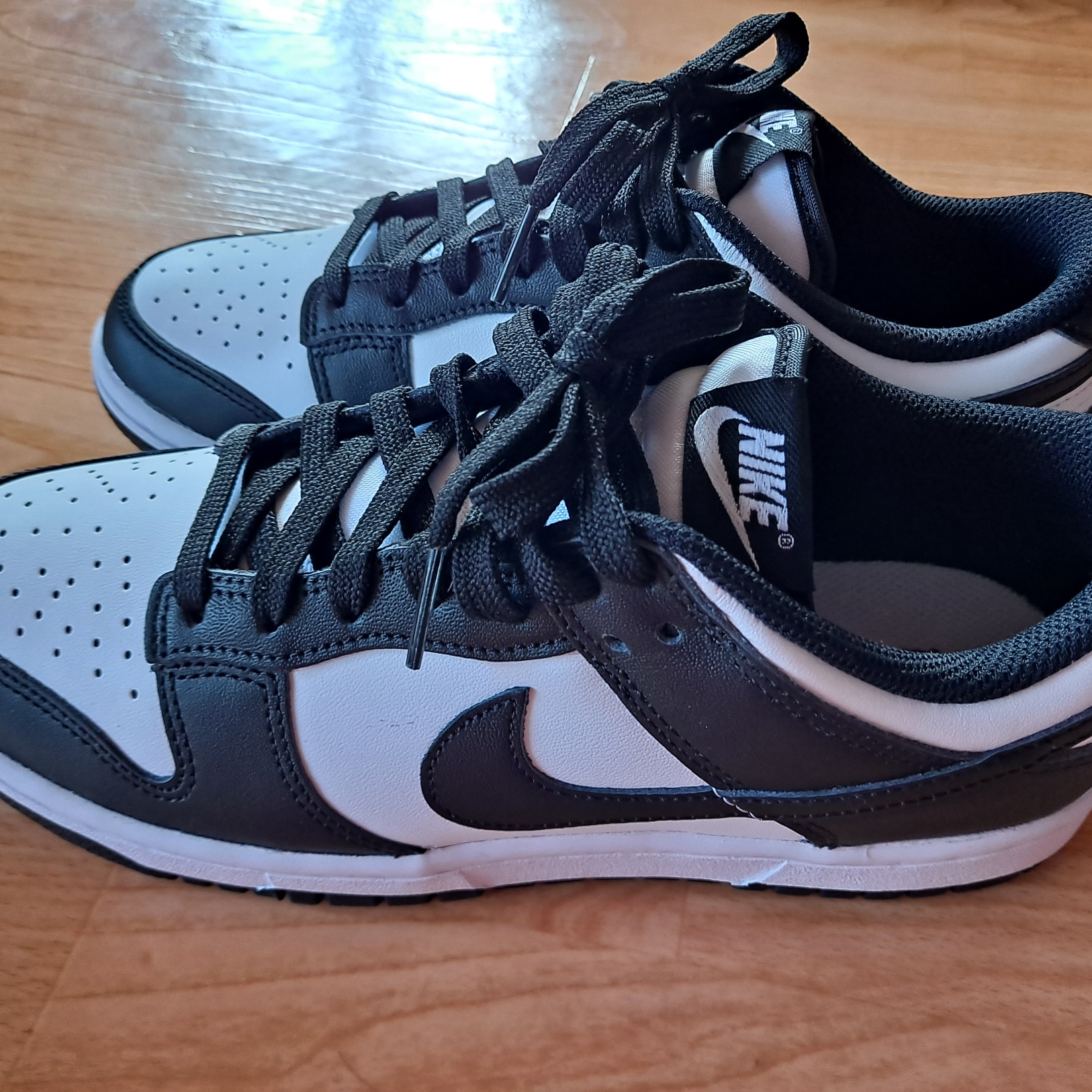 (W) Nike Dunk Low Black 착용 스타일