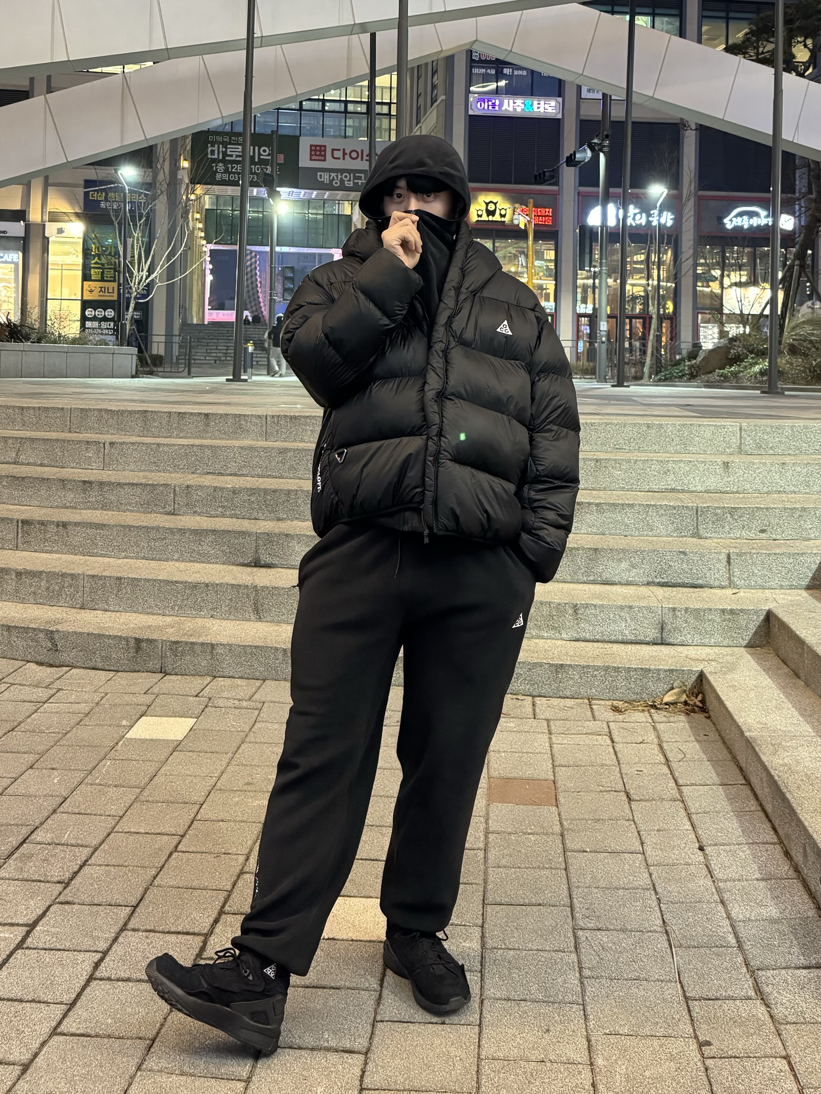 Nike ACG Therma-Fit ADV Lunar Lake Puffer Jacket Black - Asia, Nike x Comme des Garcons Homme Plus Air Mowabb Black 착용 스타일
