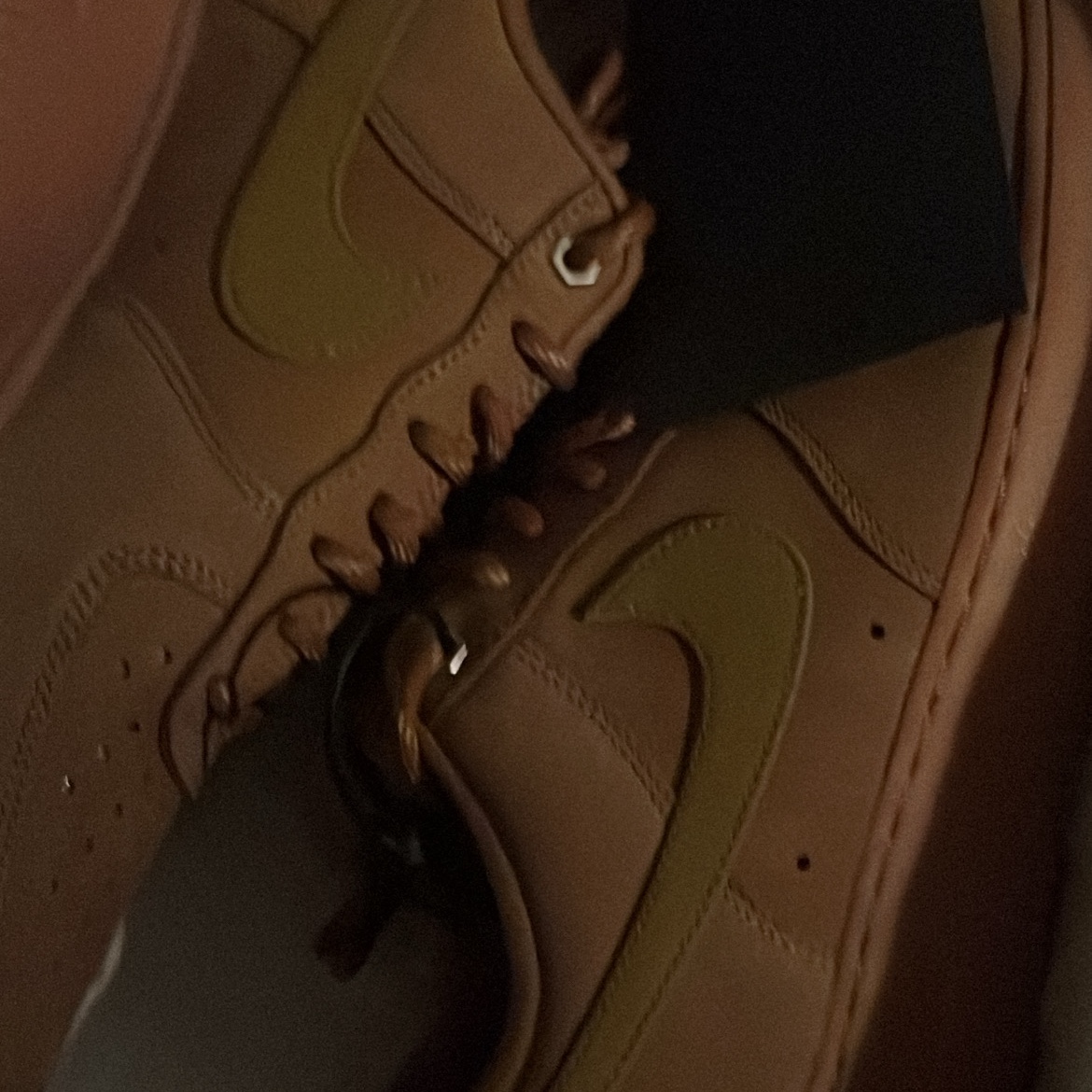 Nike Air Force 1 '07 WB Flax 착용 스타일
