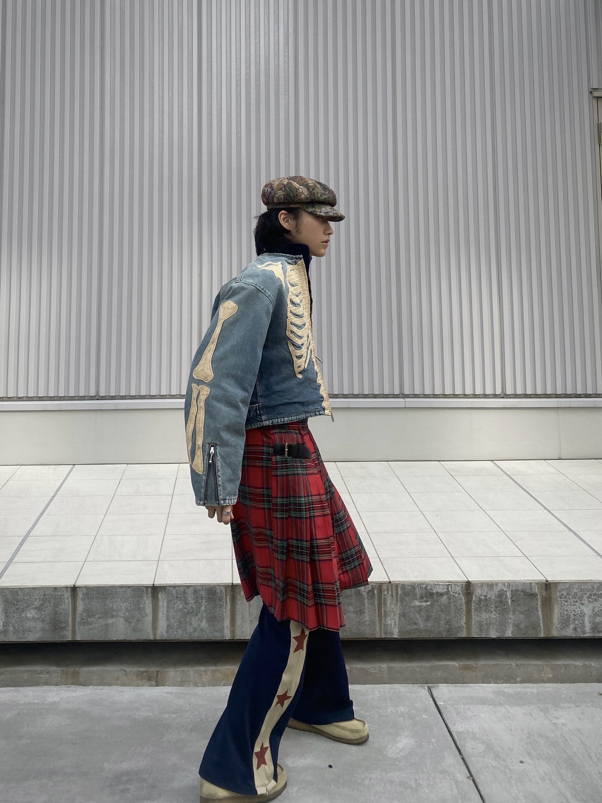 Kapital 14 oz. Black X Black Denim Motocross Bone Jacket Denim 착용 스타일 - 3