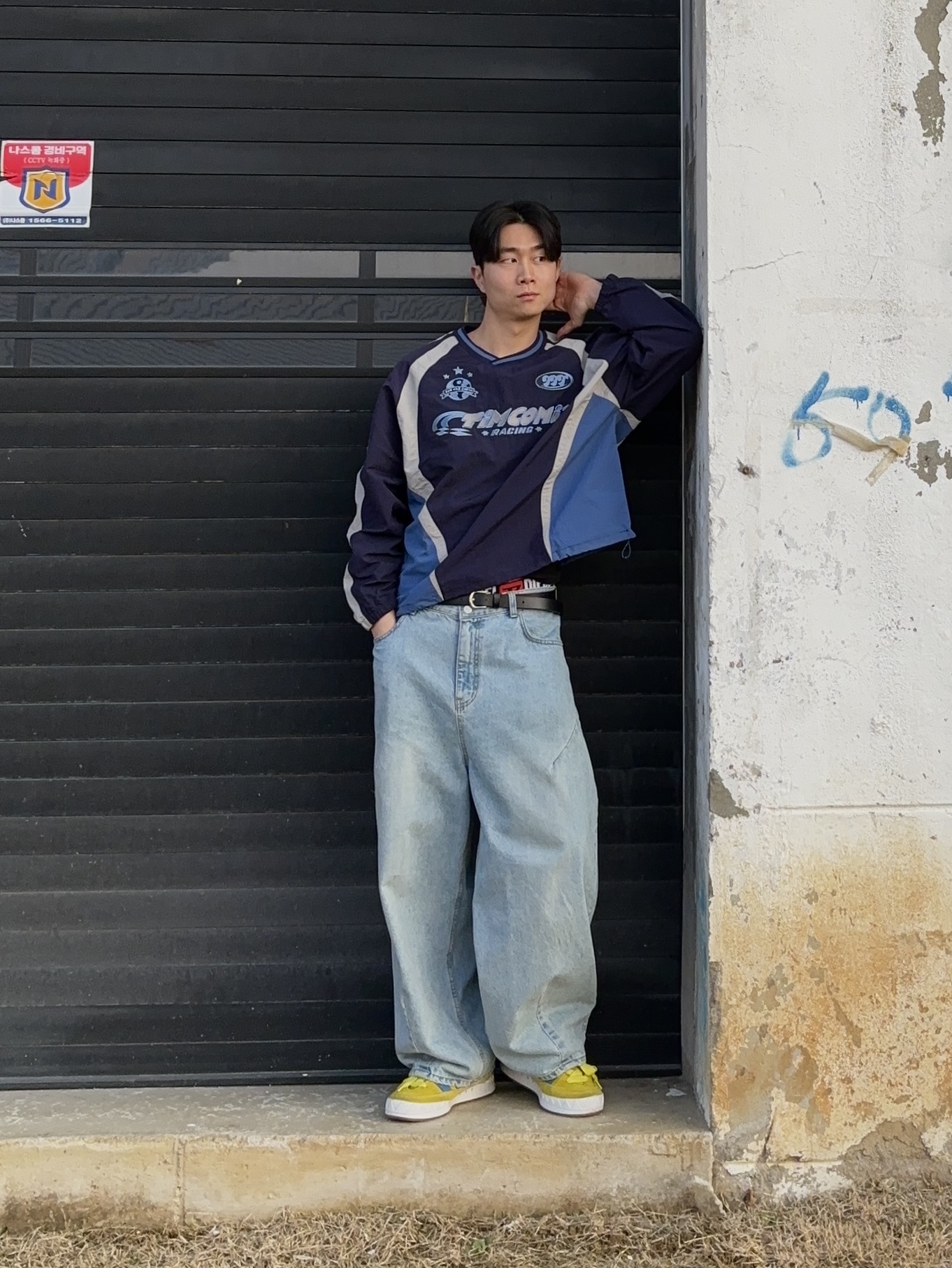 Diesel Umbx Damien All Over Logo Waist Boxers White Grey Black (3 Pack), Adidas Adimatic Bright Yellow Blue 착용 스타일