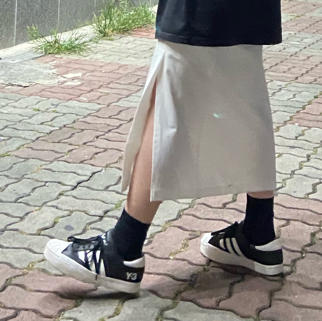 Y-3 Yohji Star Black White 착용 스타일