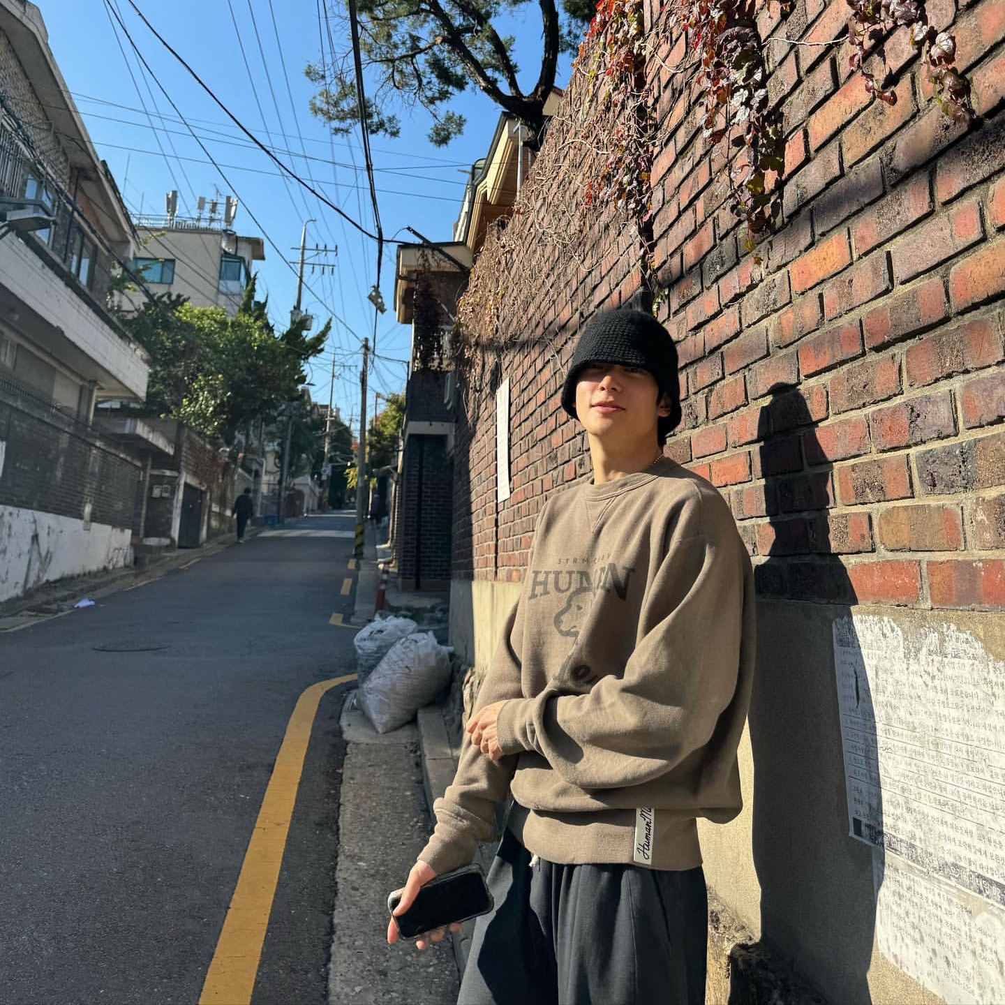 Human Made Tsuriami Sweatshirt Green 착용 스타일 - 5