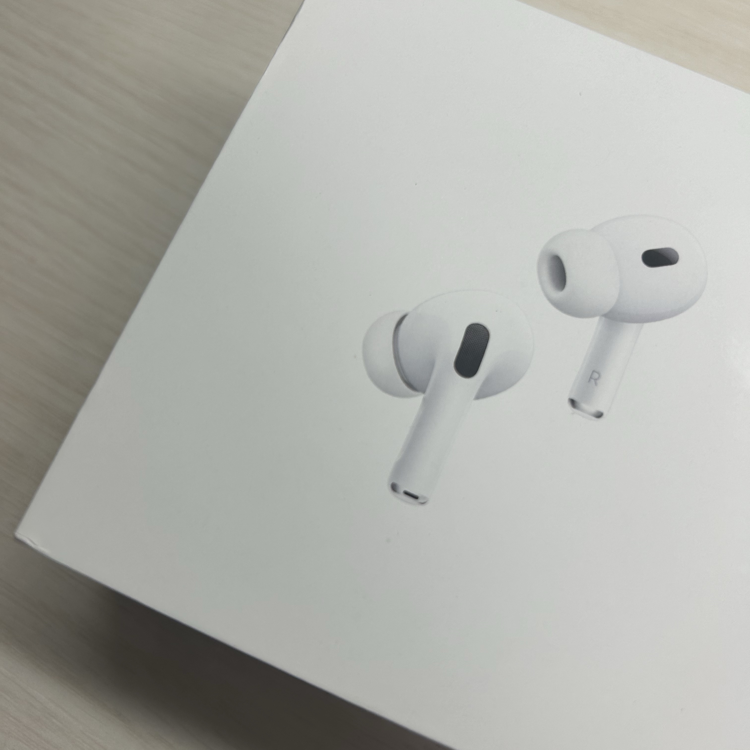 Apple Airpods Pro 2nd Gen with MagSafe Charging Case USB C (Korean Ver.) 착용 스타일