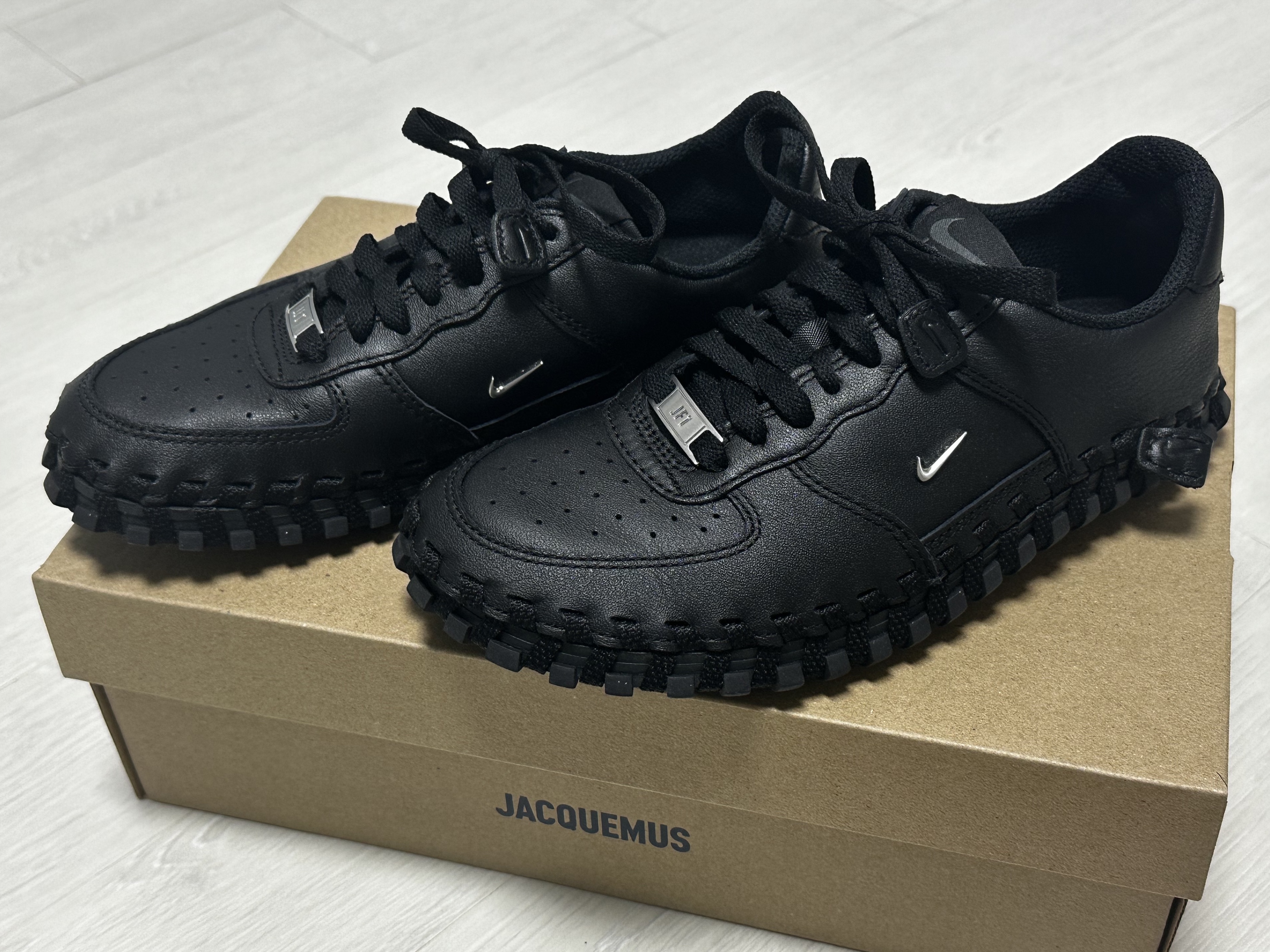 Nike x Jacquemus J Force 1 Low LX SP Black 착용 스타일