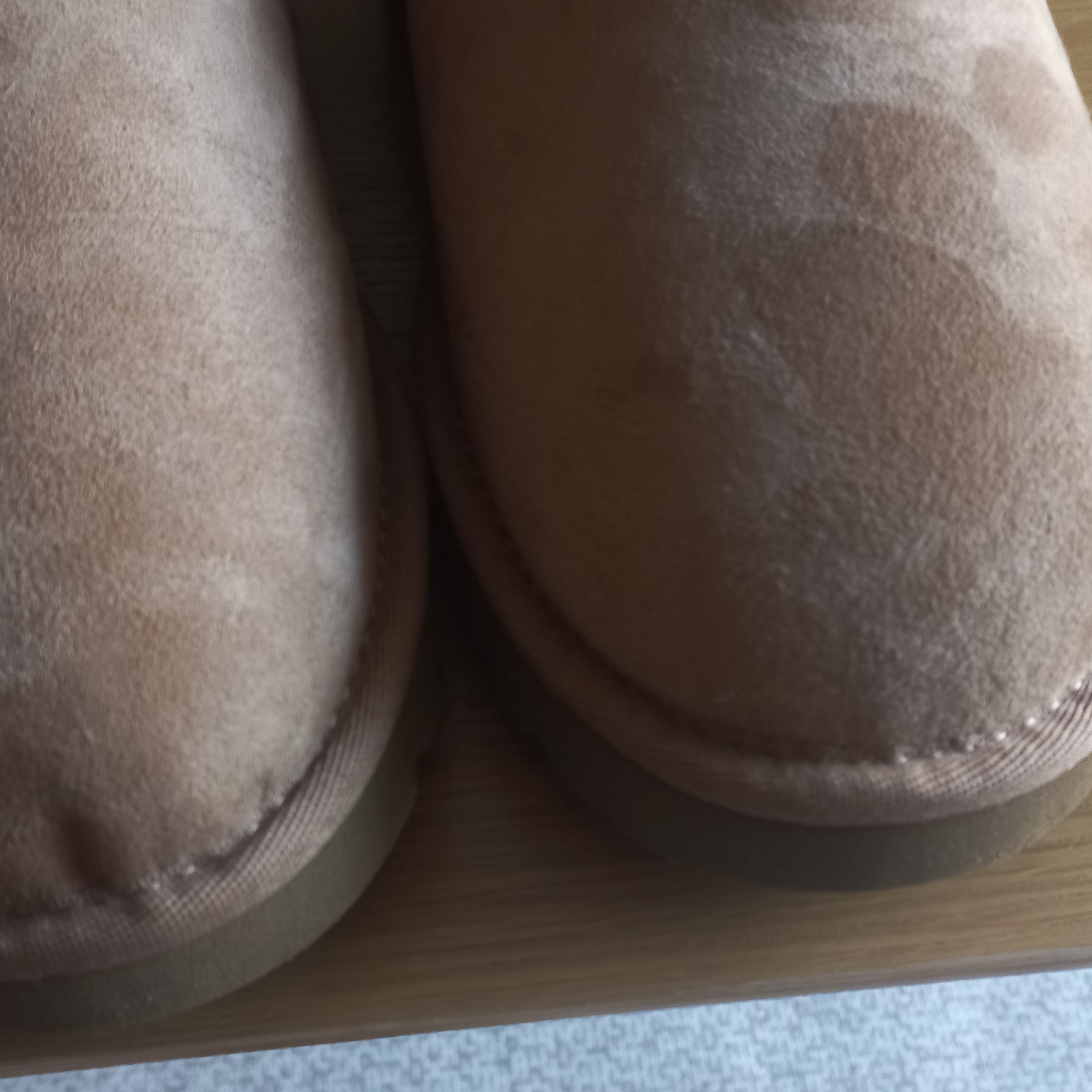 (W) UGG Classic Mini II Boots Chestnut 착용 스타일 - 1