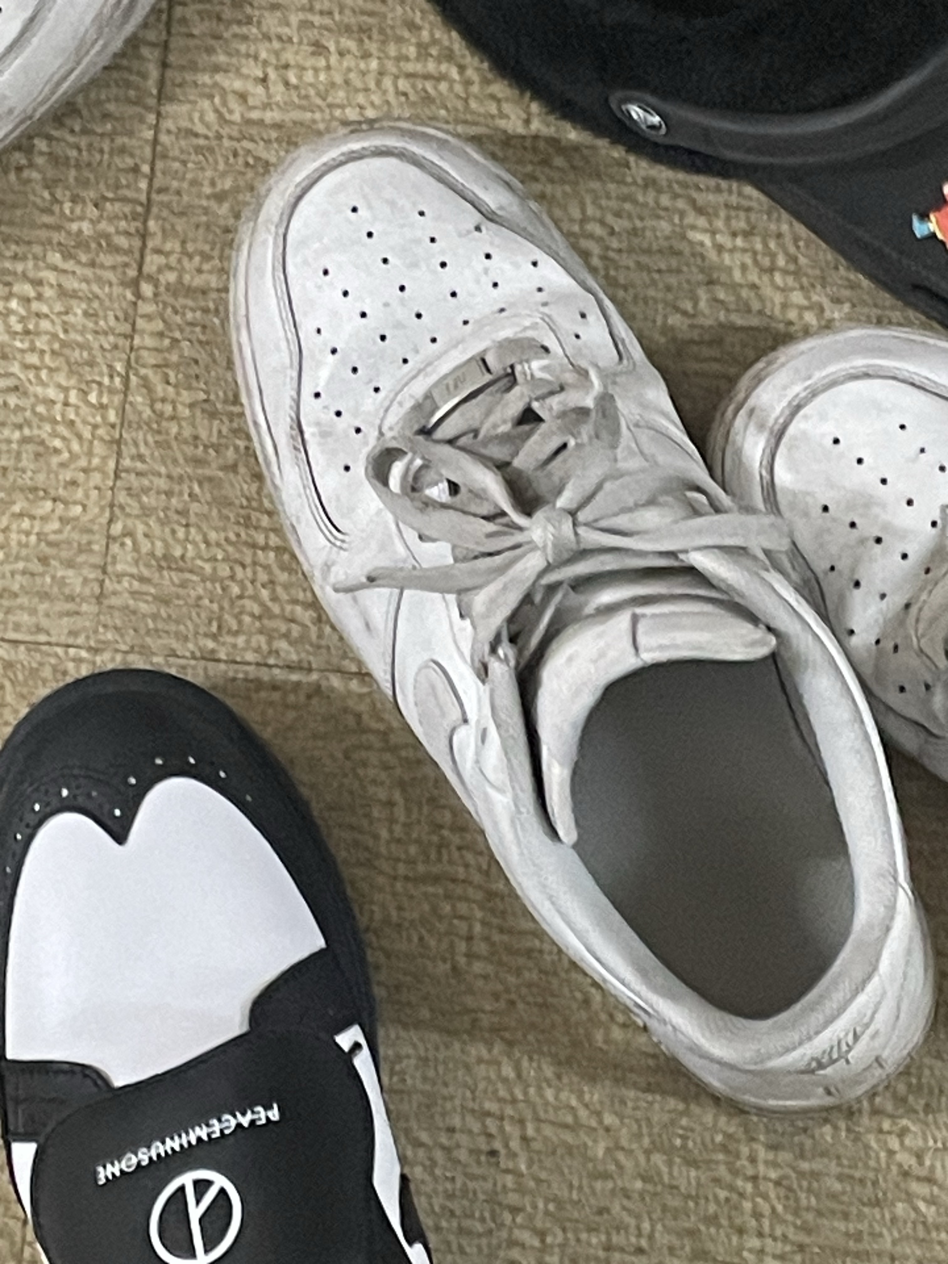 Nike x Peaceminusone Kwondo1 Black and White 착용 스타일