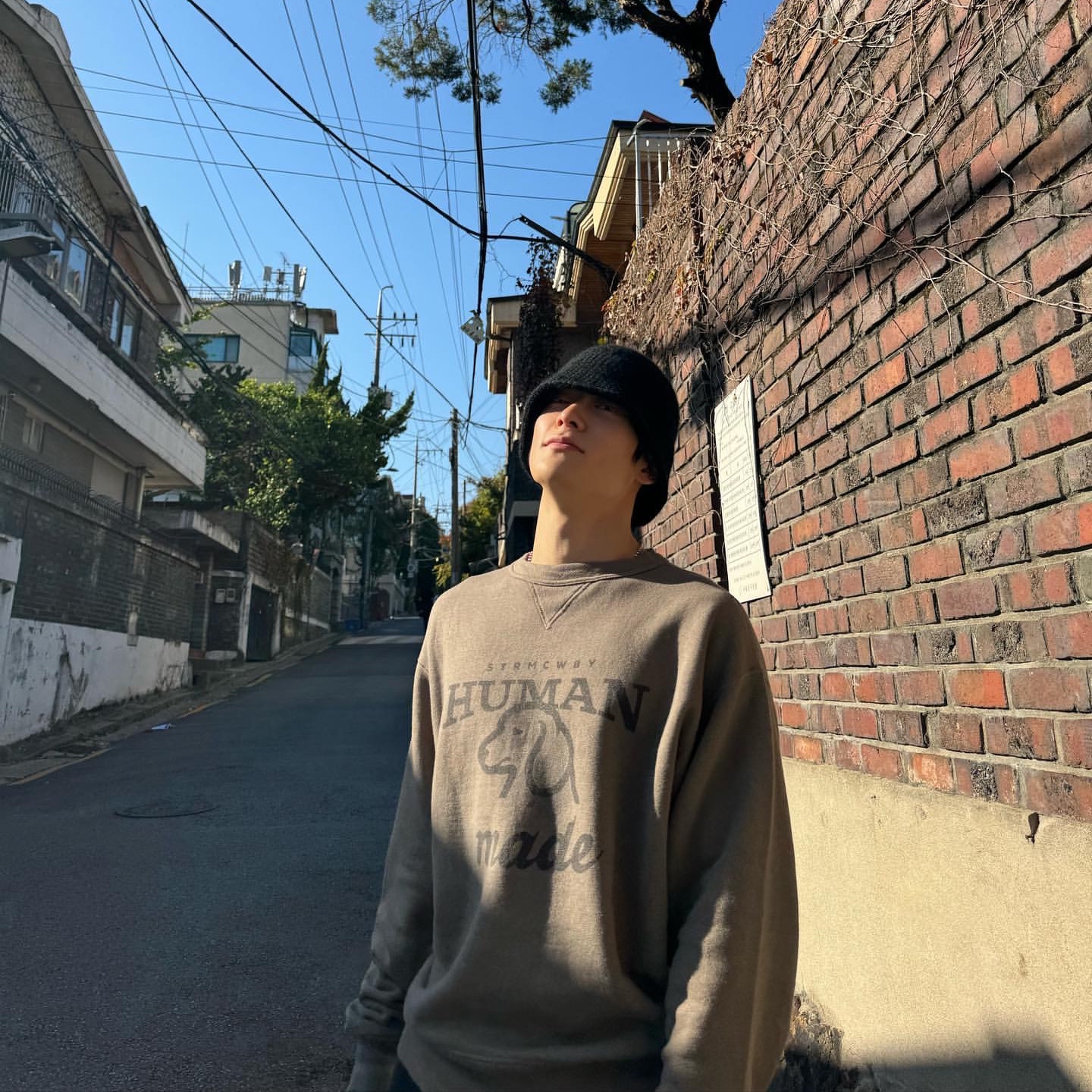 Human Made Tsuriami Sweatshirt Green 착용 스타일 - 4