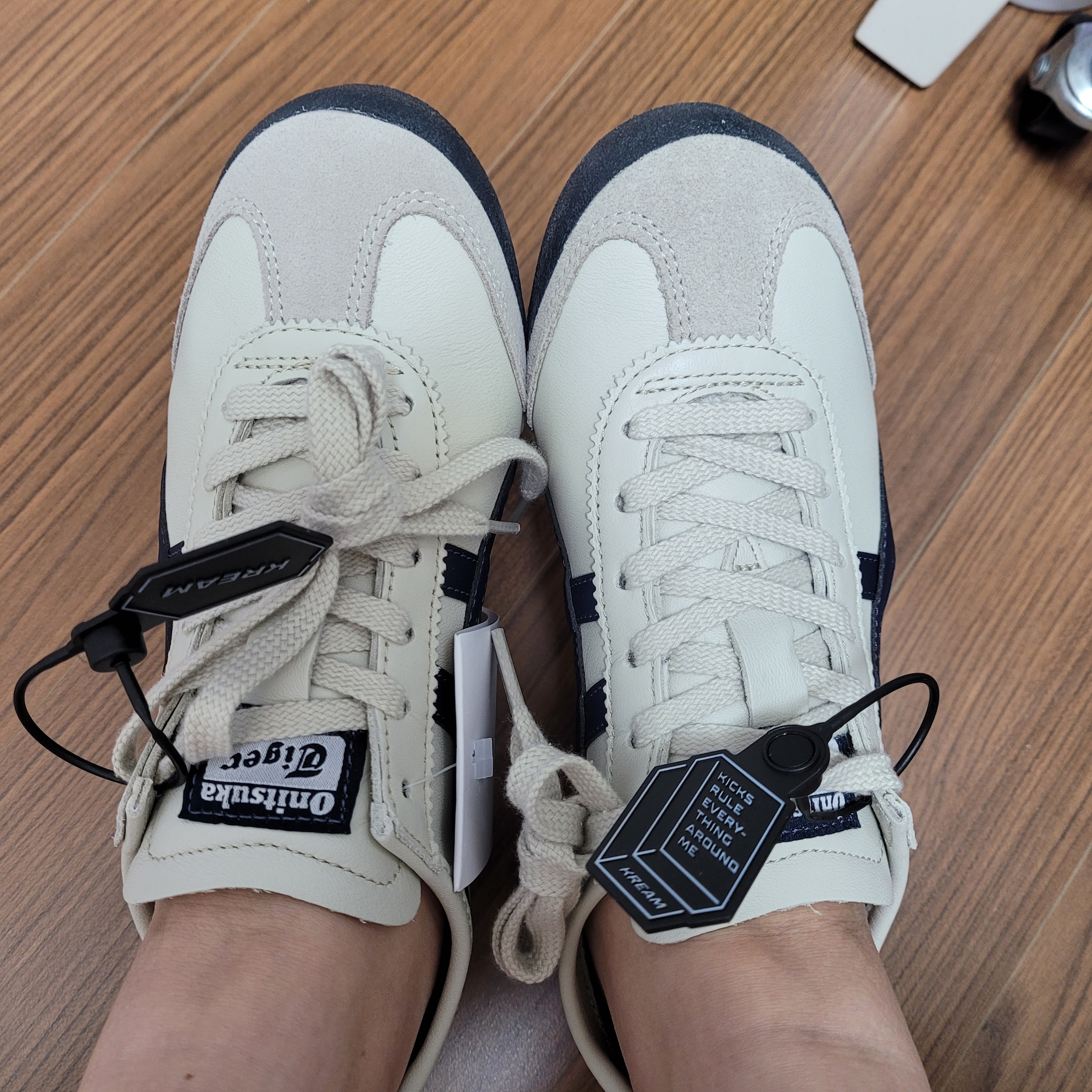 Onitsuka Tiger Mexico 66 Birch 착용 스타일