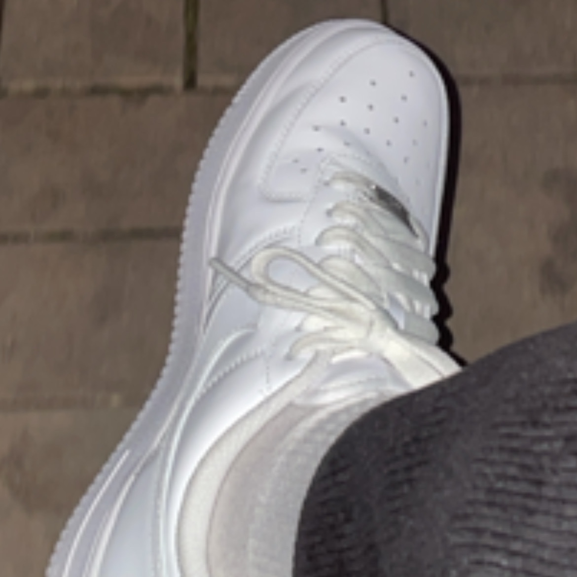(W) Nike Air Force 1 '07 Low White 착용 스타일