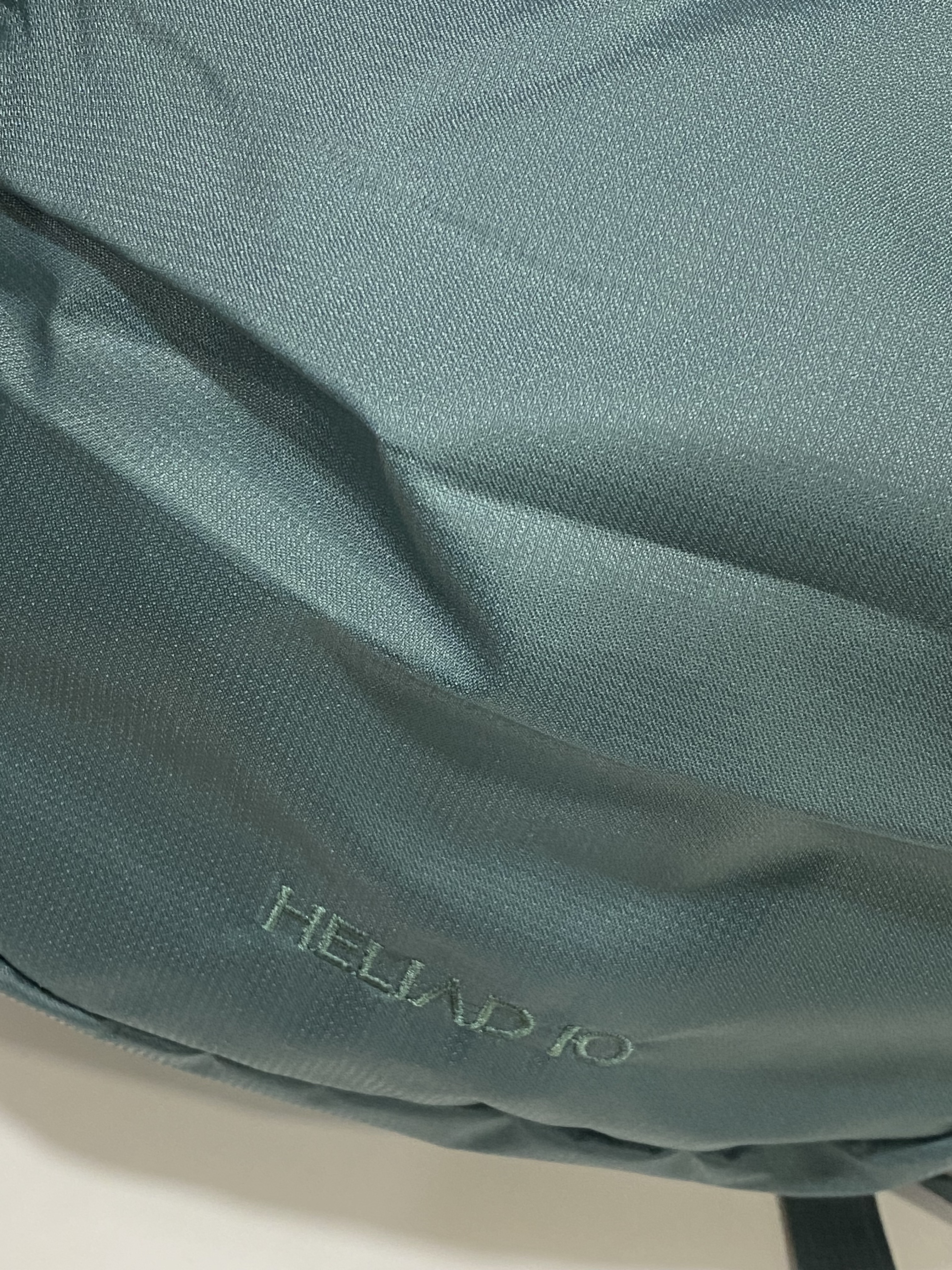 Arc'teryx Heliad 10 Backpack Boxcar 착용 스타일 - 2