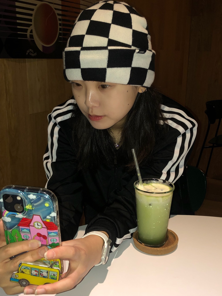 KREAM 프로필 이미지