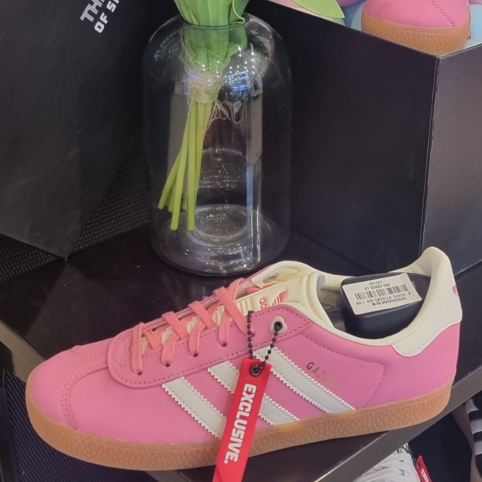 (J) Adidas Gazelle Pink Fusion Ivory 착용 스타일
