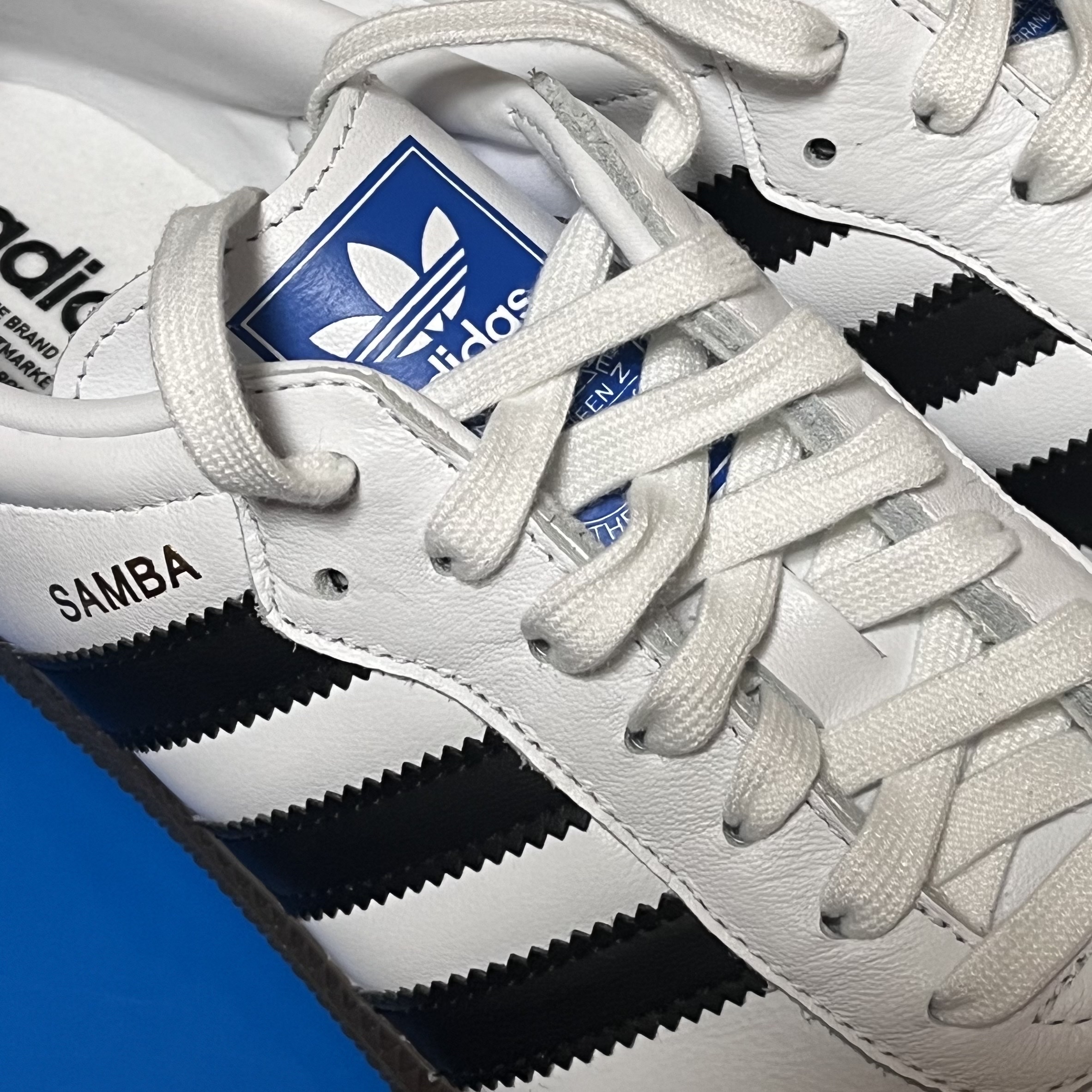 Adidas Samba OG Cloud White 착용 스타일