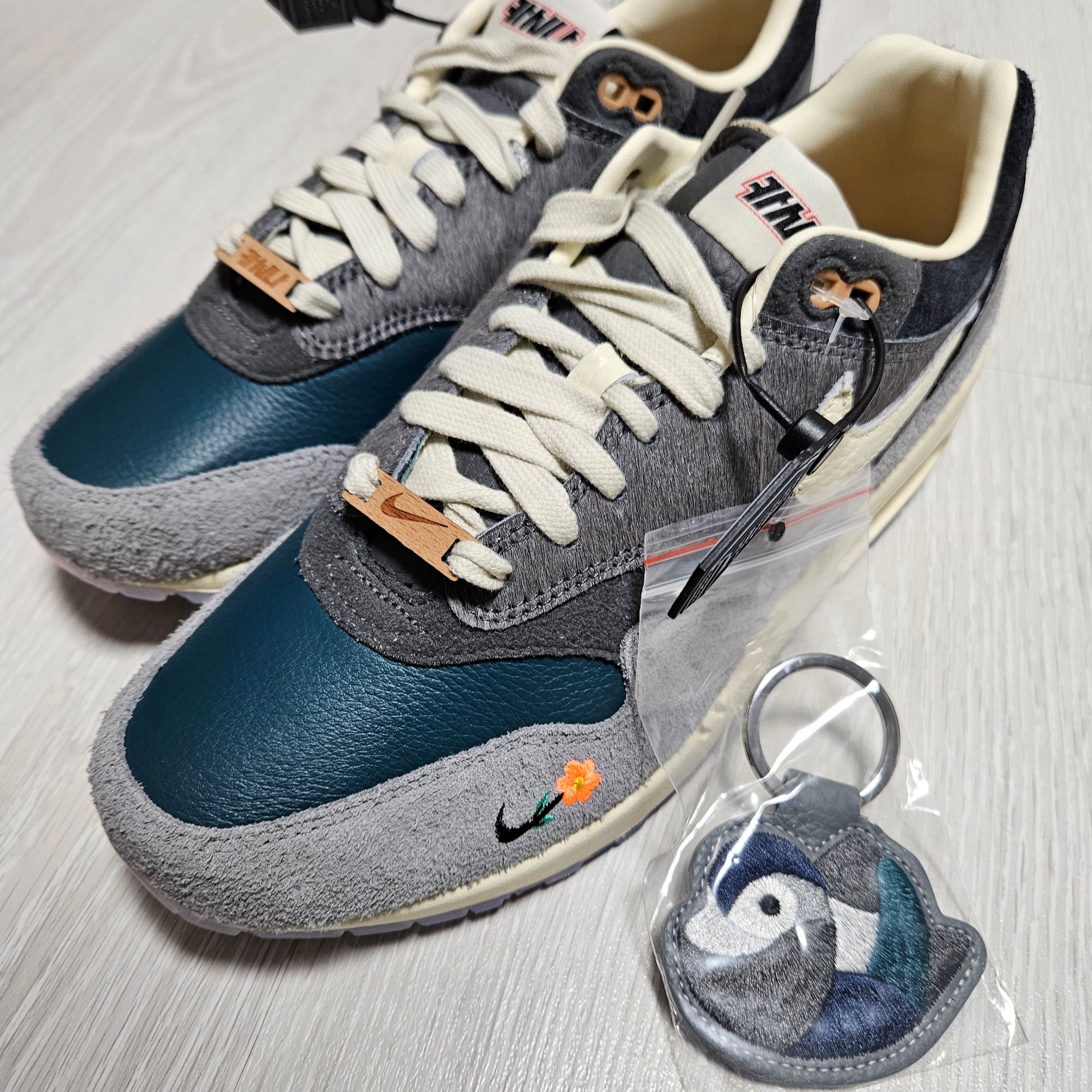 Nike x Kasina Air Max 1 SP Won-Ang Particle Grey 착용 스타일 - 2