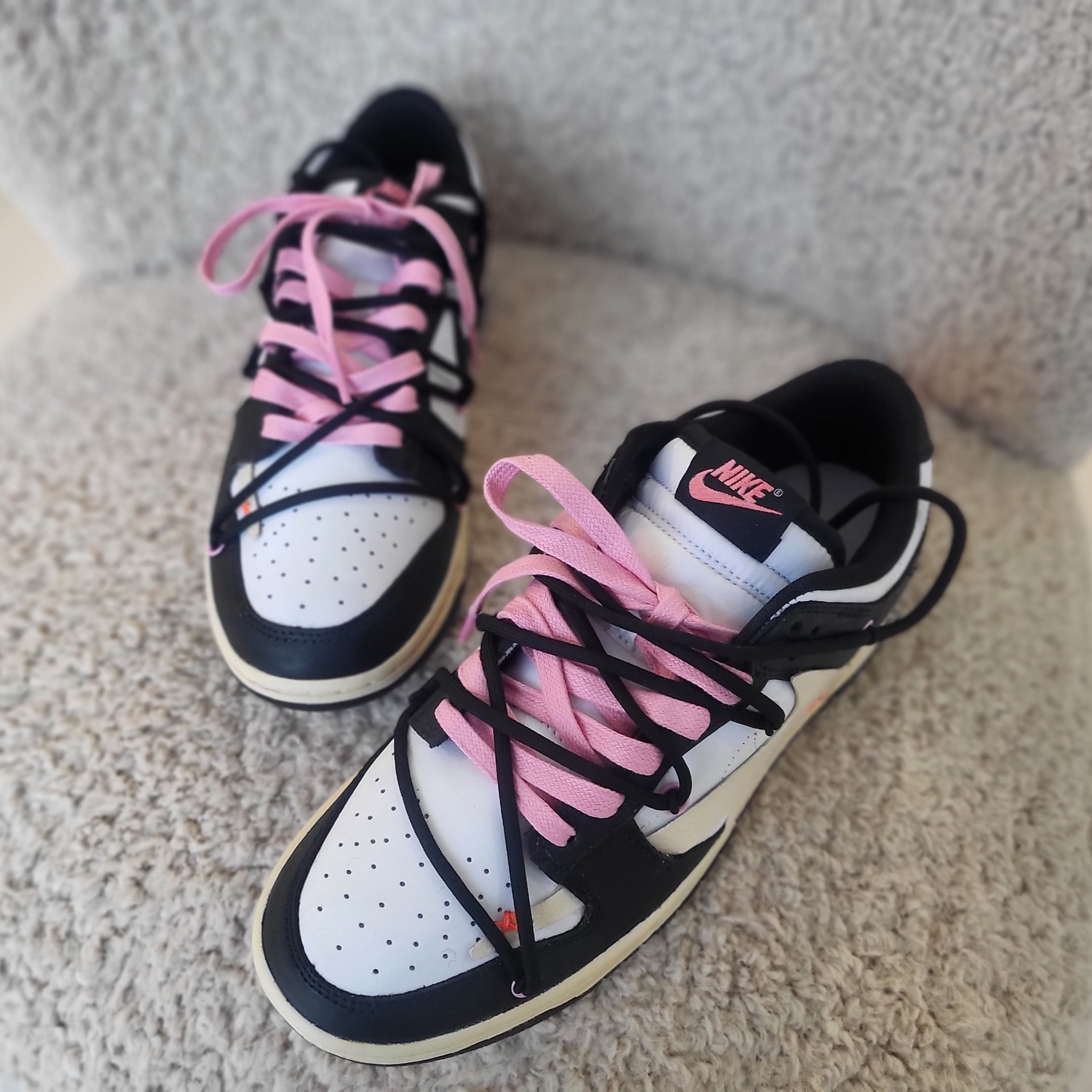 Nike Dunk Low Retro Black 착용 스타일 - 1