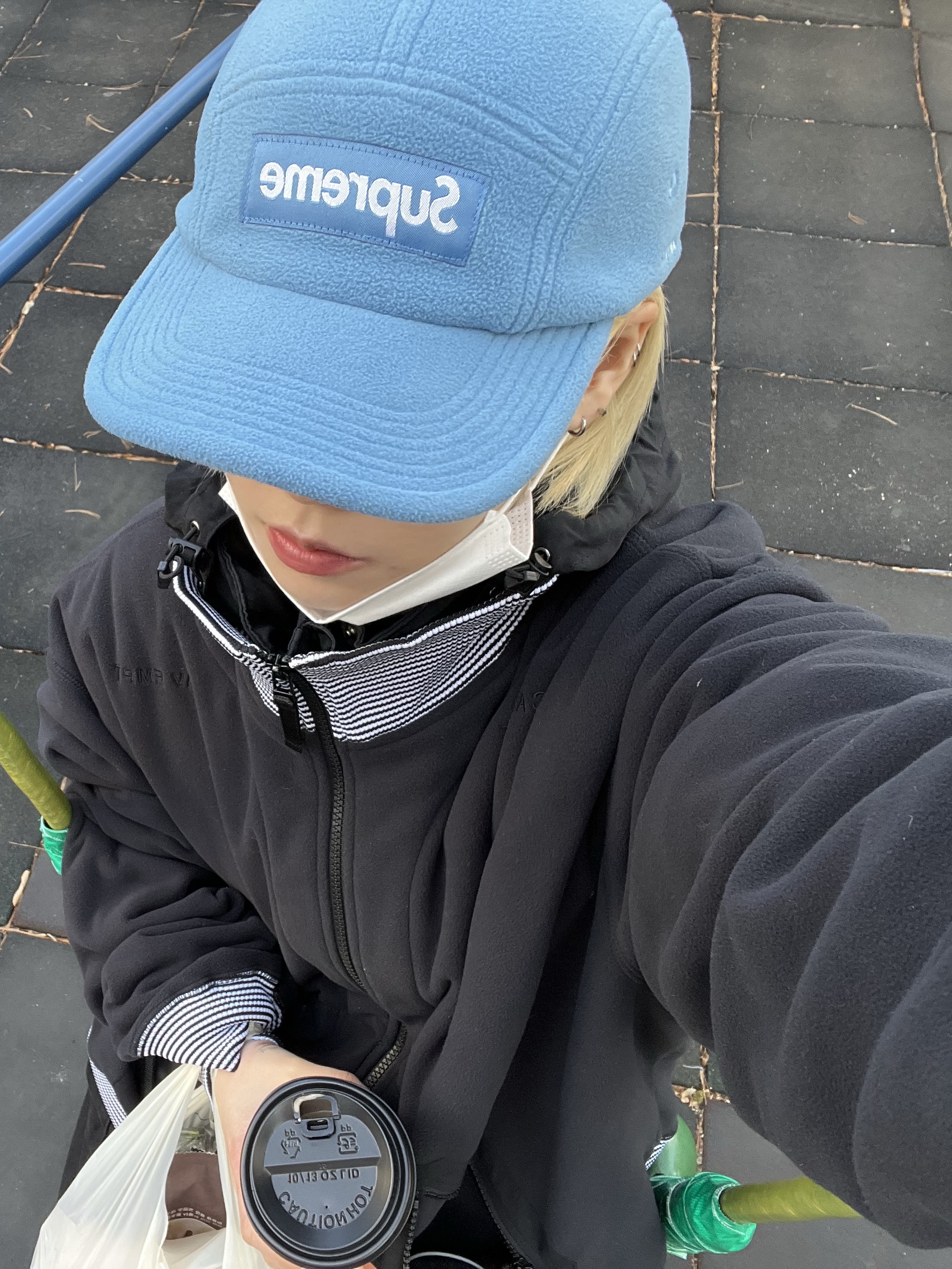 Supreme Polartec Camp Cap Dusty Teal - 22FW, Cav Empt Fleece Zip Up Black - 23FW 착용 스타일
