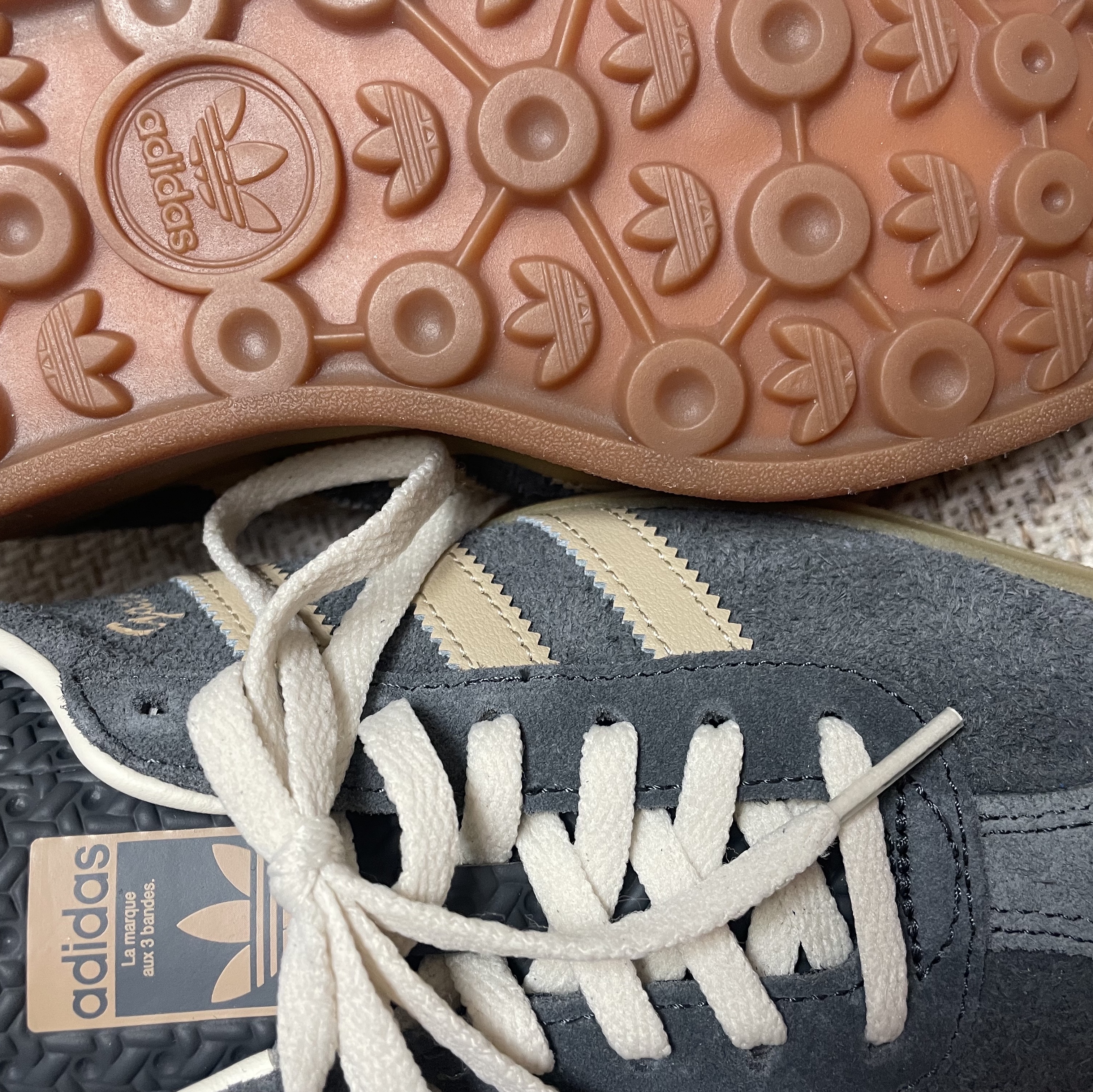 (W) Adidas Gazelle Bold Silver Green Cloud White, (W) Adidas Gazelle Bold Wonder Quartz Core Black 착용 스타일 - 4