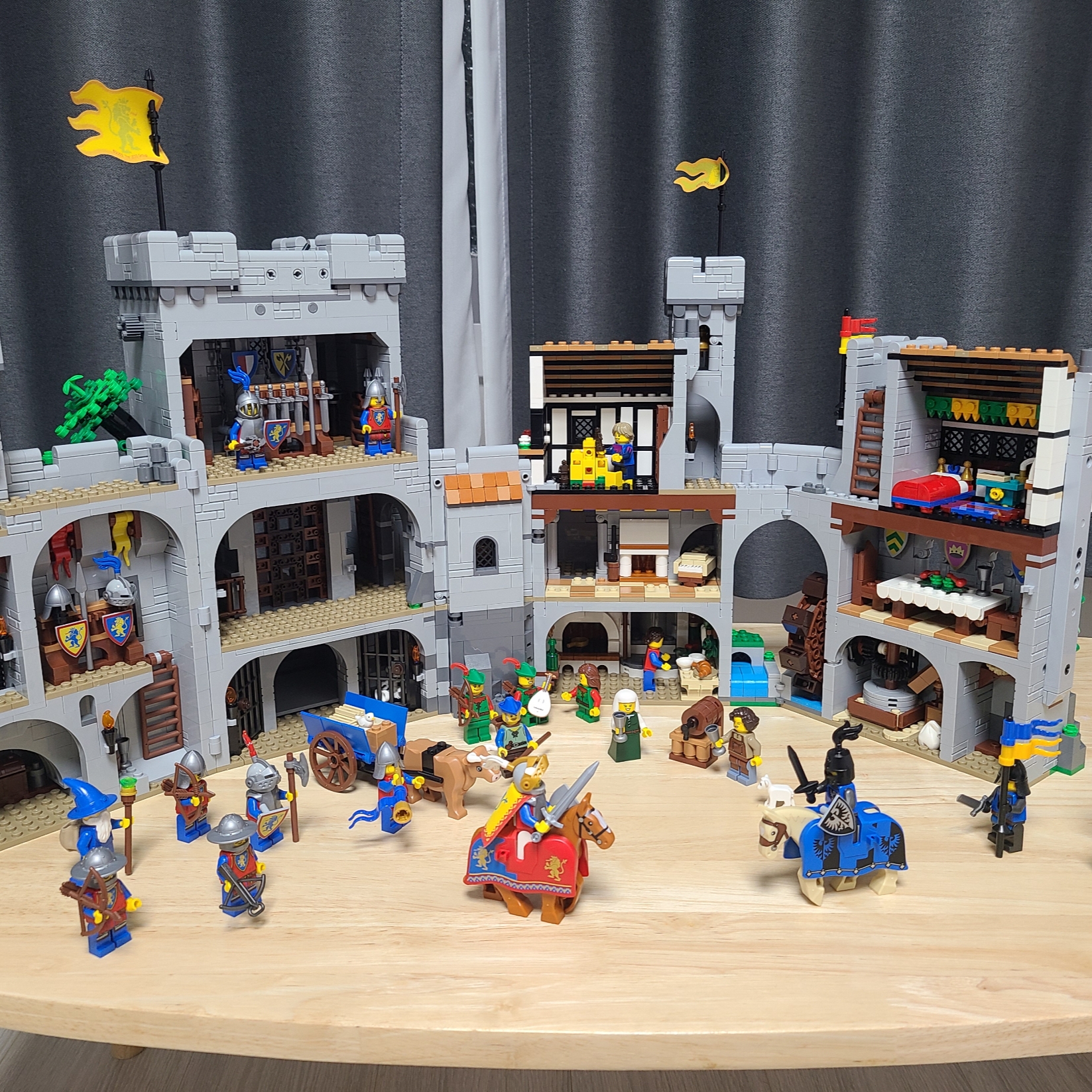 Lego Lion Knights' Castle 착용 스타일 - 2