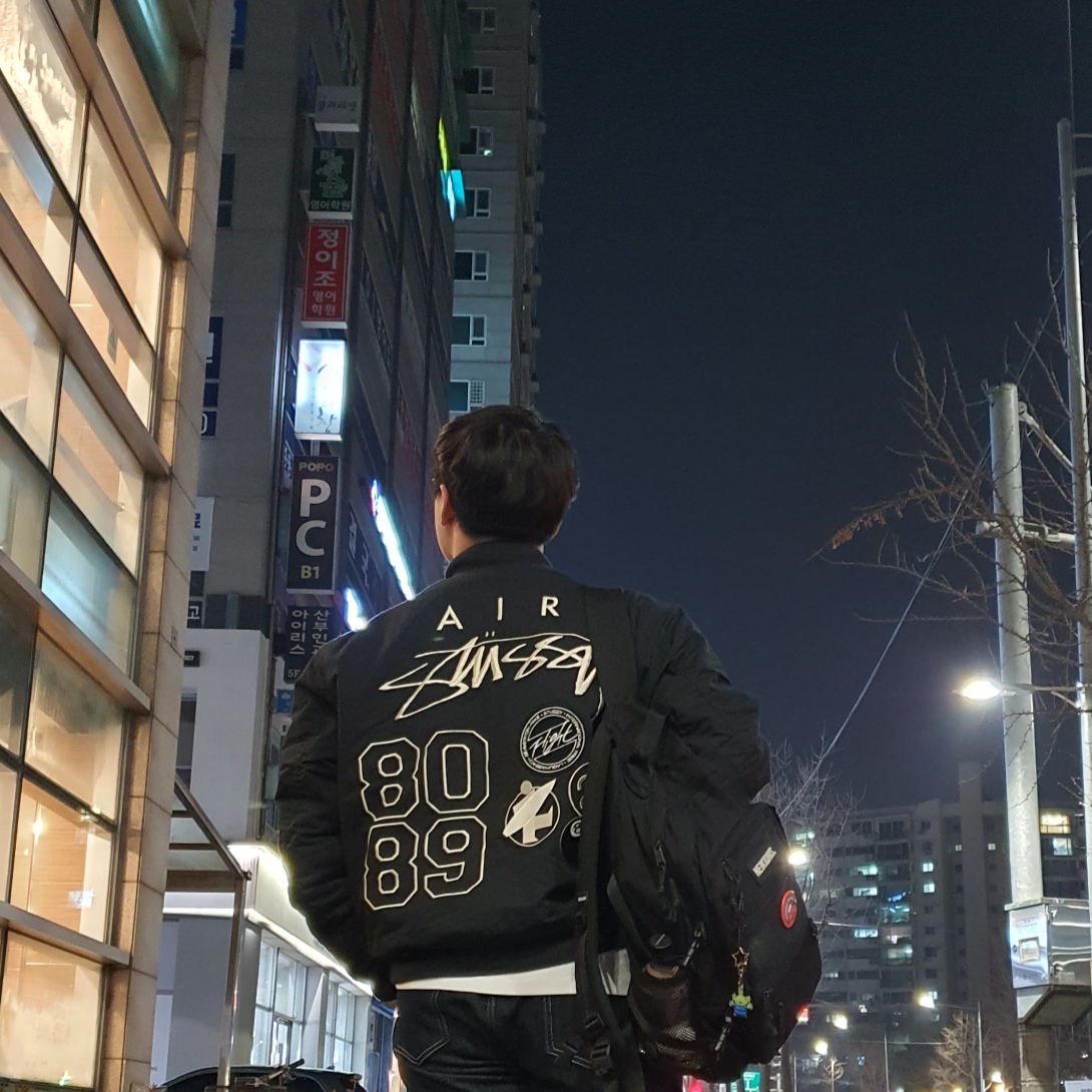 Nike x Stussy Reversible Jacket Black (FJ9153-010) 착용 스타일