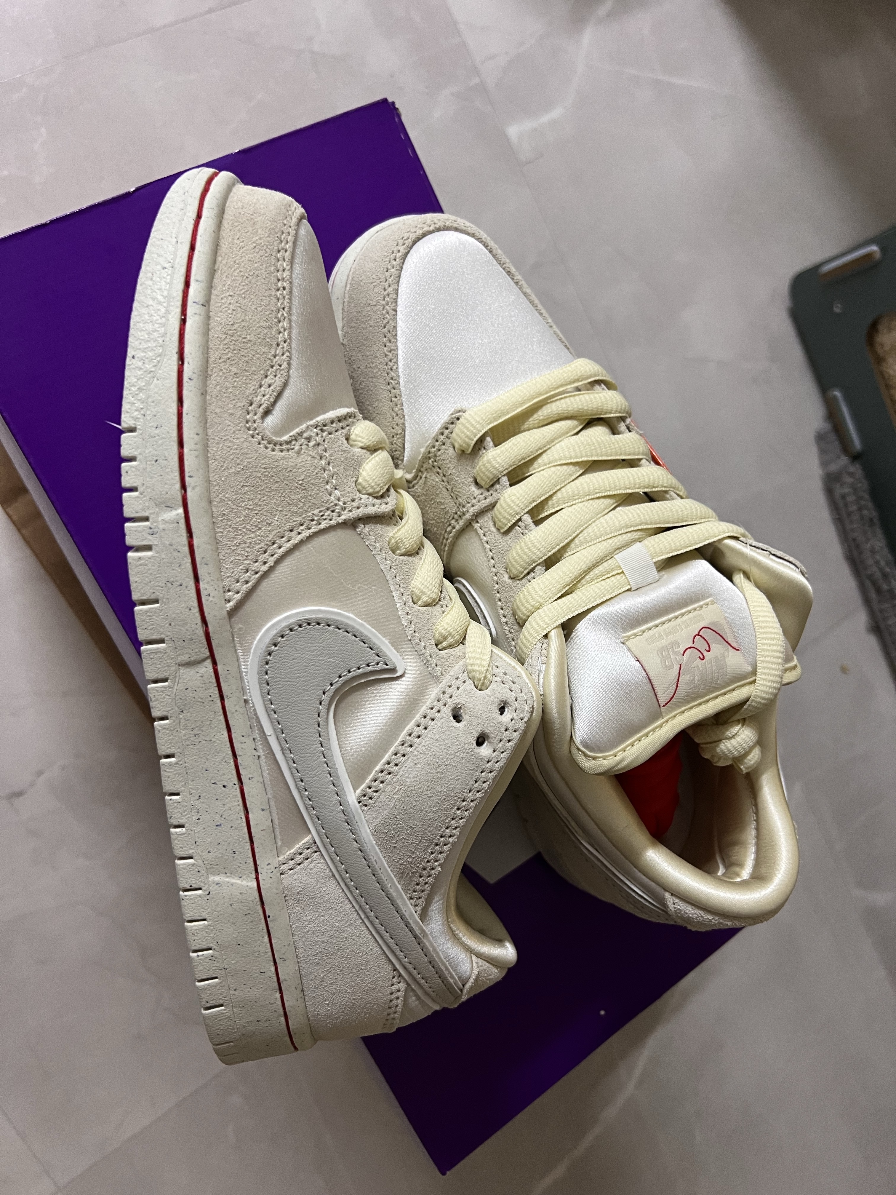 Nike SB Dunk Low PRM Coconut Milk 착용 스타일
