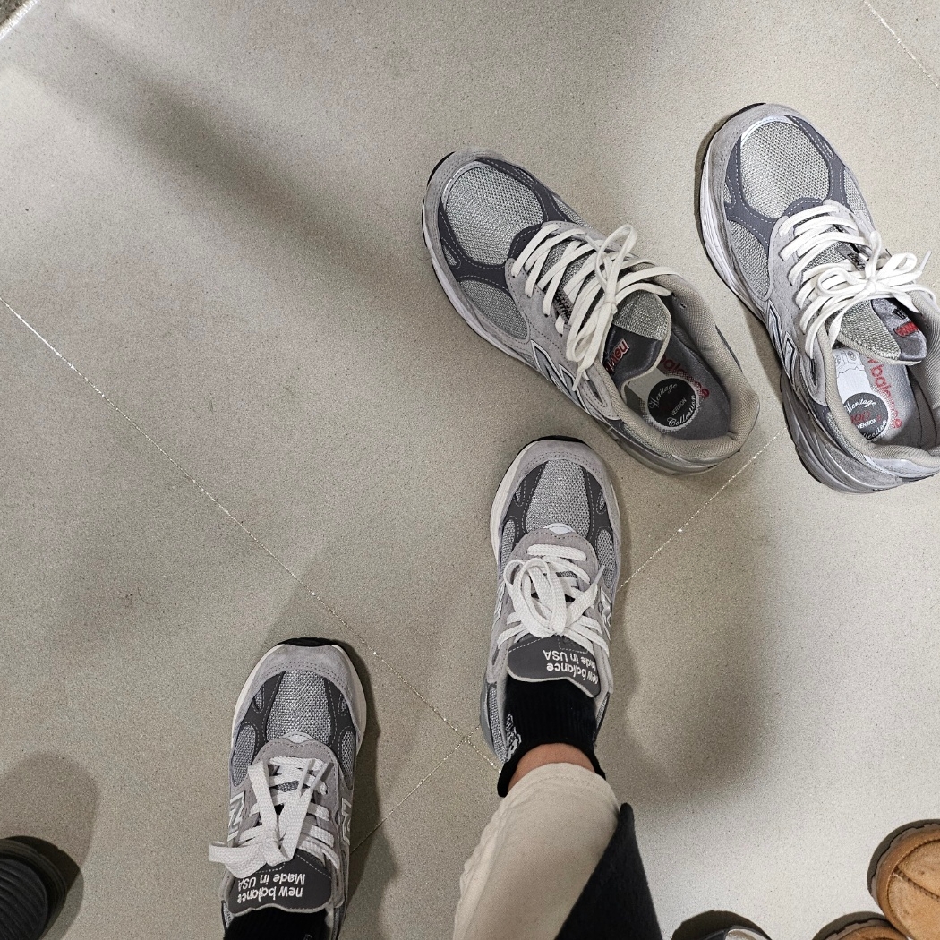 (W) New Balance 993 Made in USA Grey - B Standard 착용 스타일 - 4