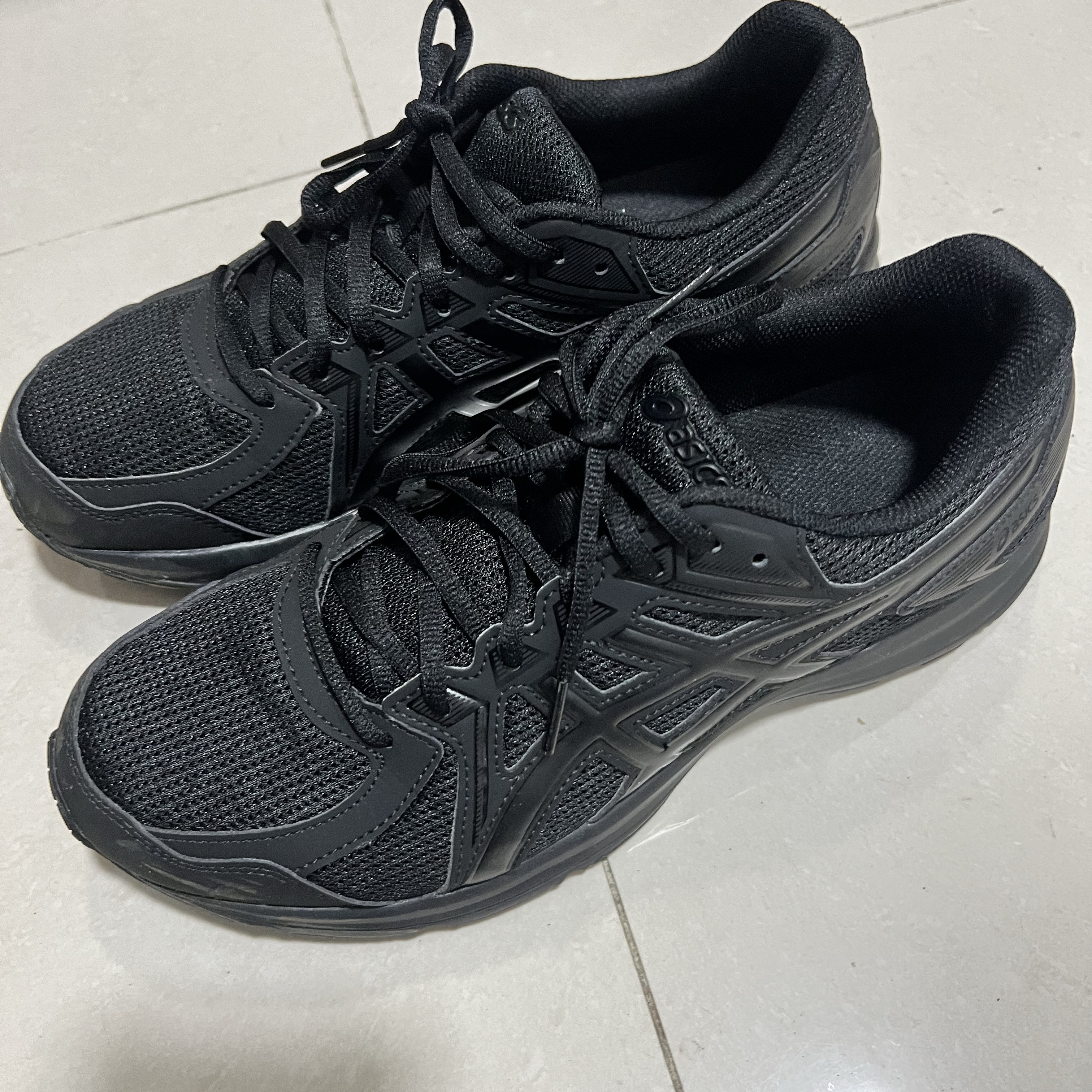Asics Jog 100 2 Black 착용 스타일