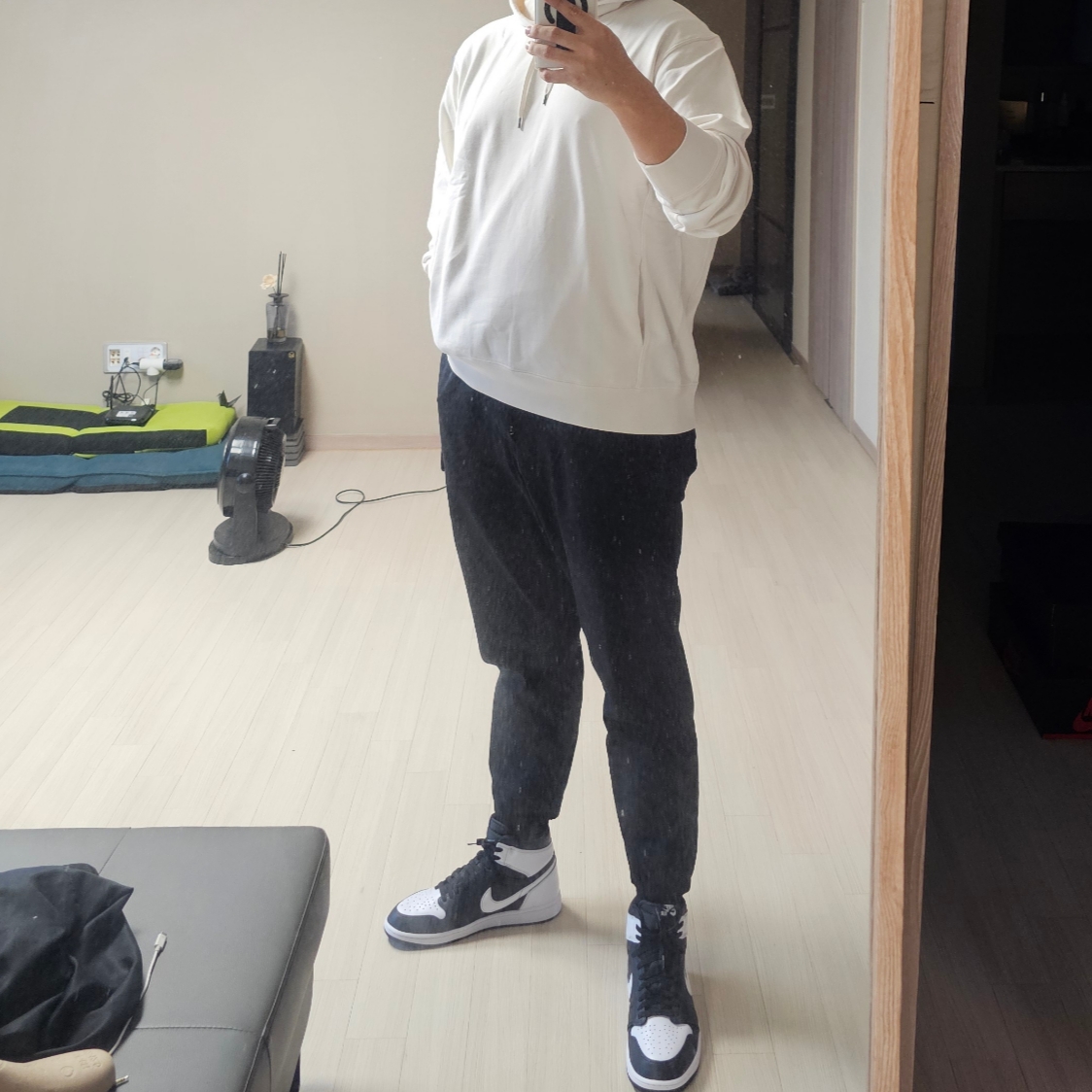 Jordan 1 Retro High OG Black White 착용 스타일