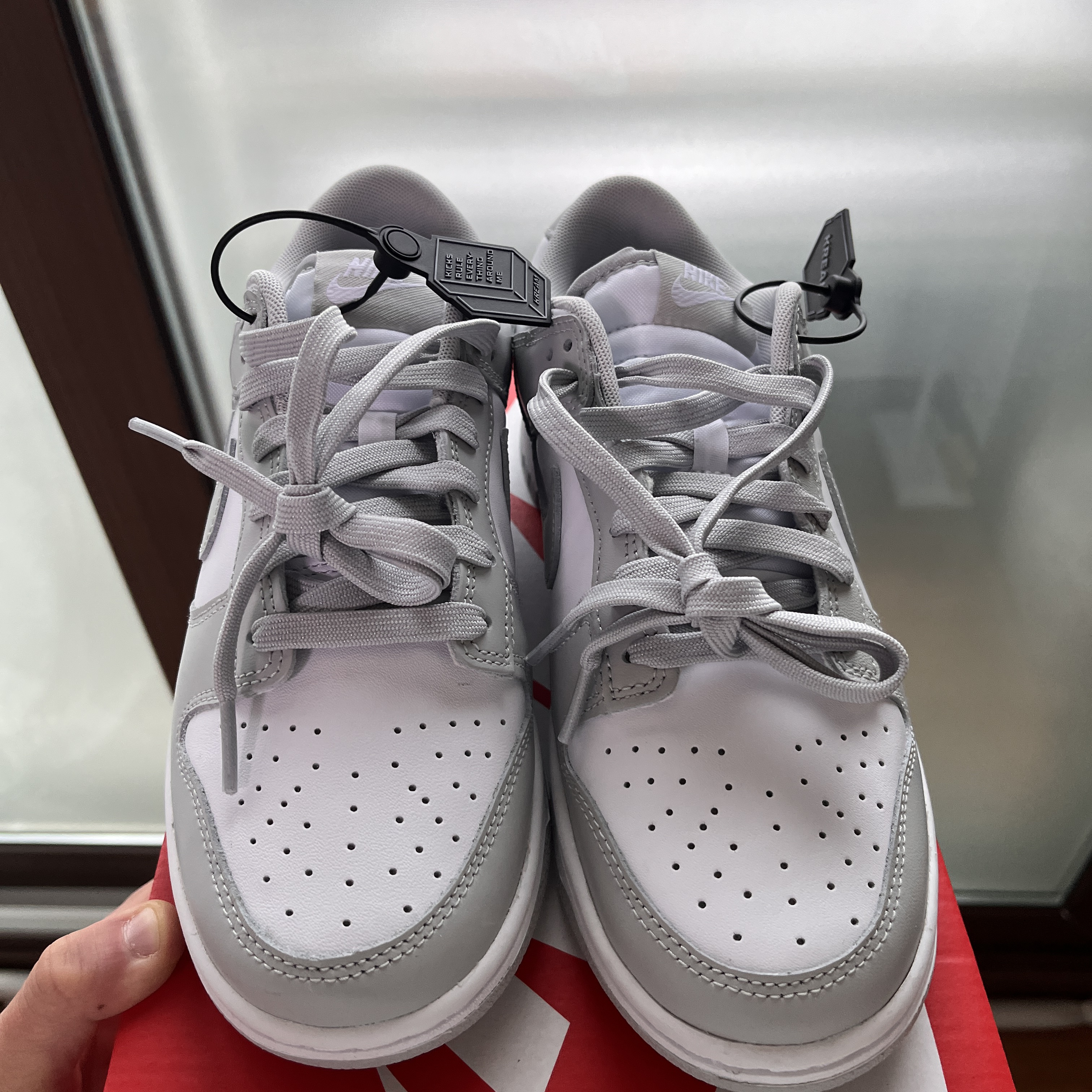 Nike Dunk Low Retro Grey Fog 착용 스타일